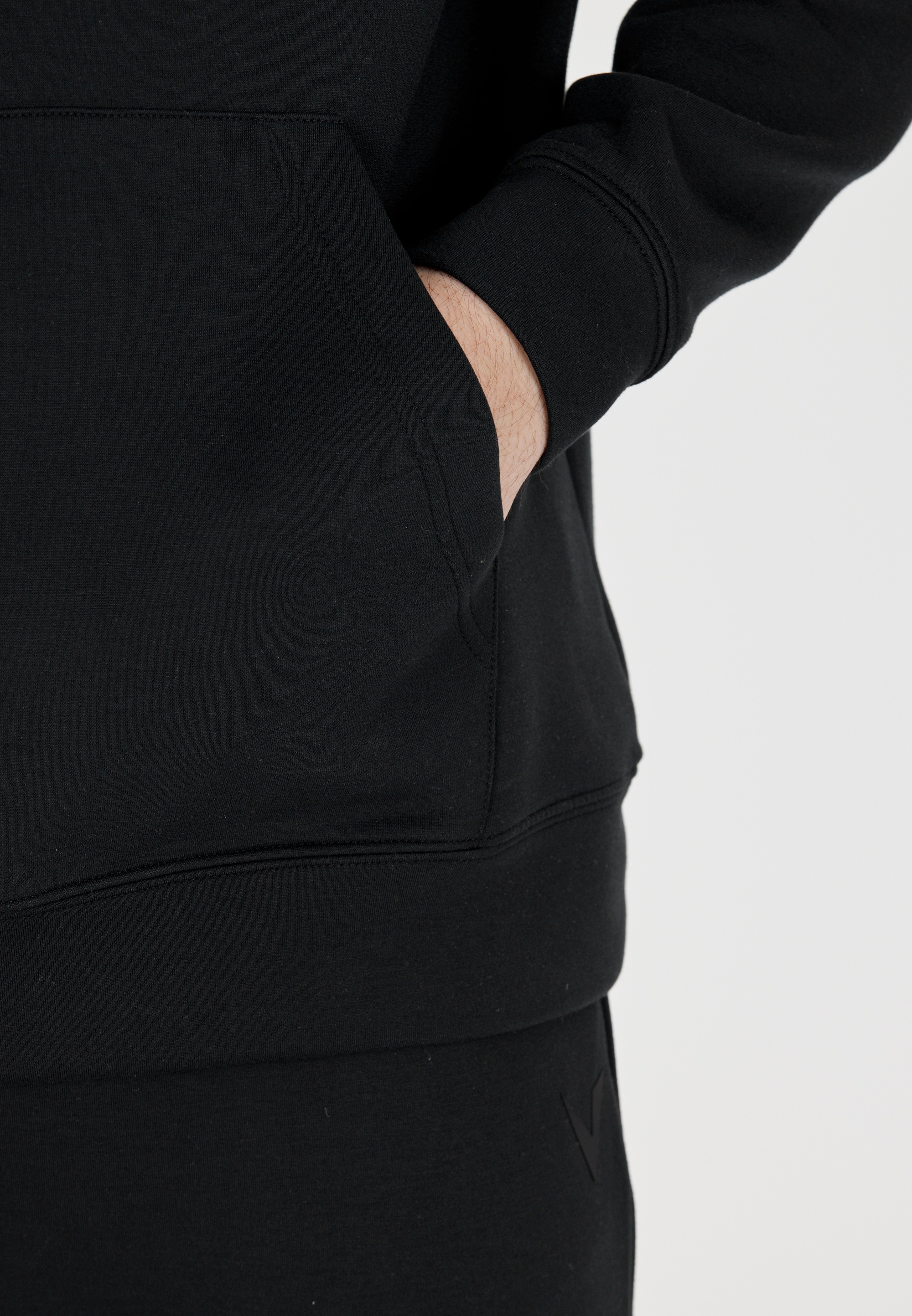 Virtus Sweatshirt »Taro«, mit kuscheliger, einstellbarer Kapuze