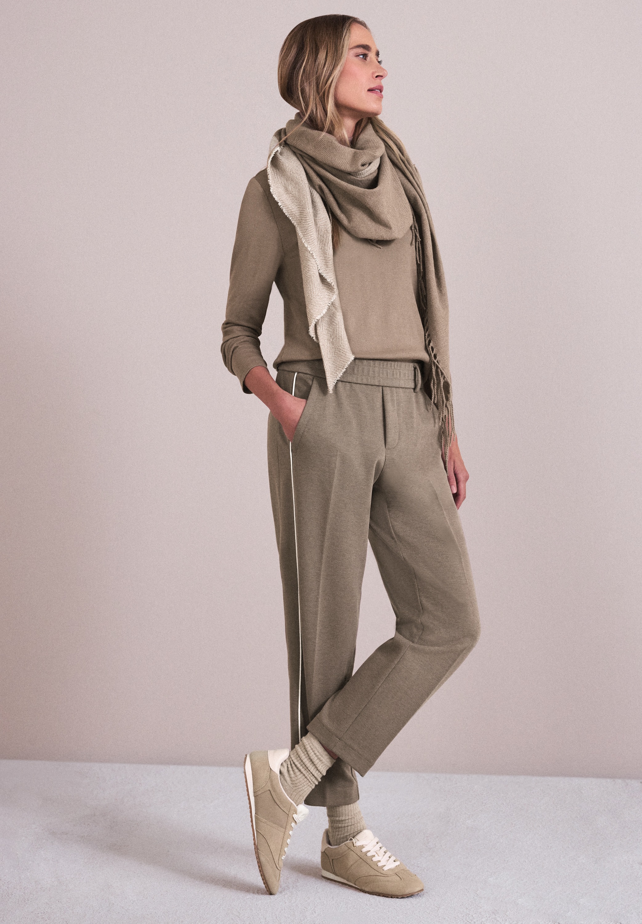 STREET ONE Stoffhose im Loose Fit günstig online kaufen