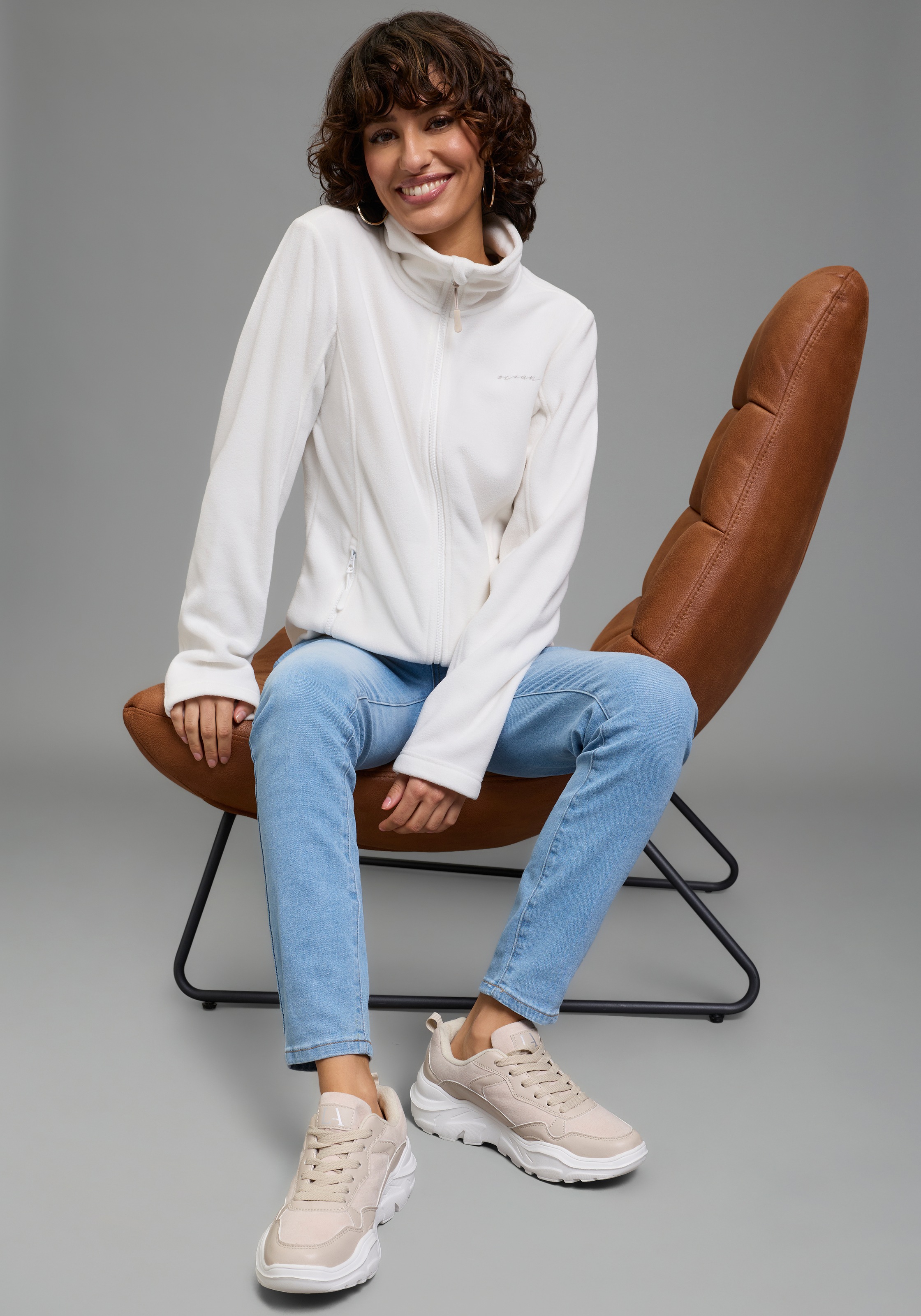 Ocean Sportswear Fleecejacke aus weichem Fleece-Material, unifarben, mit Lo günstig online kaufen