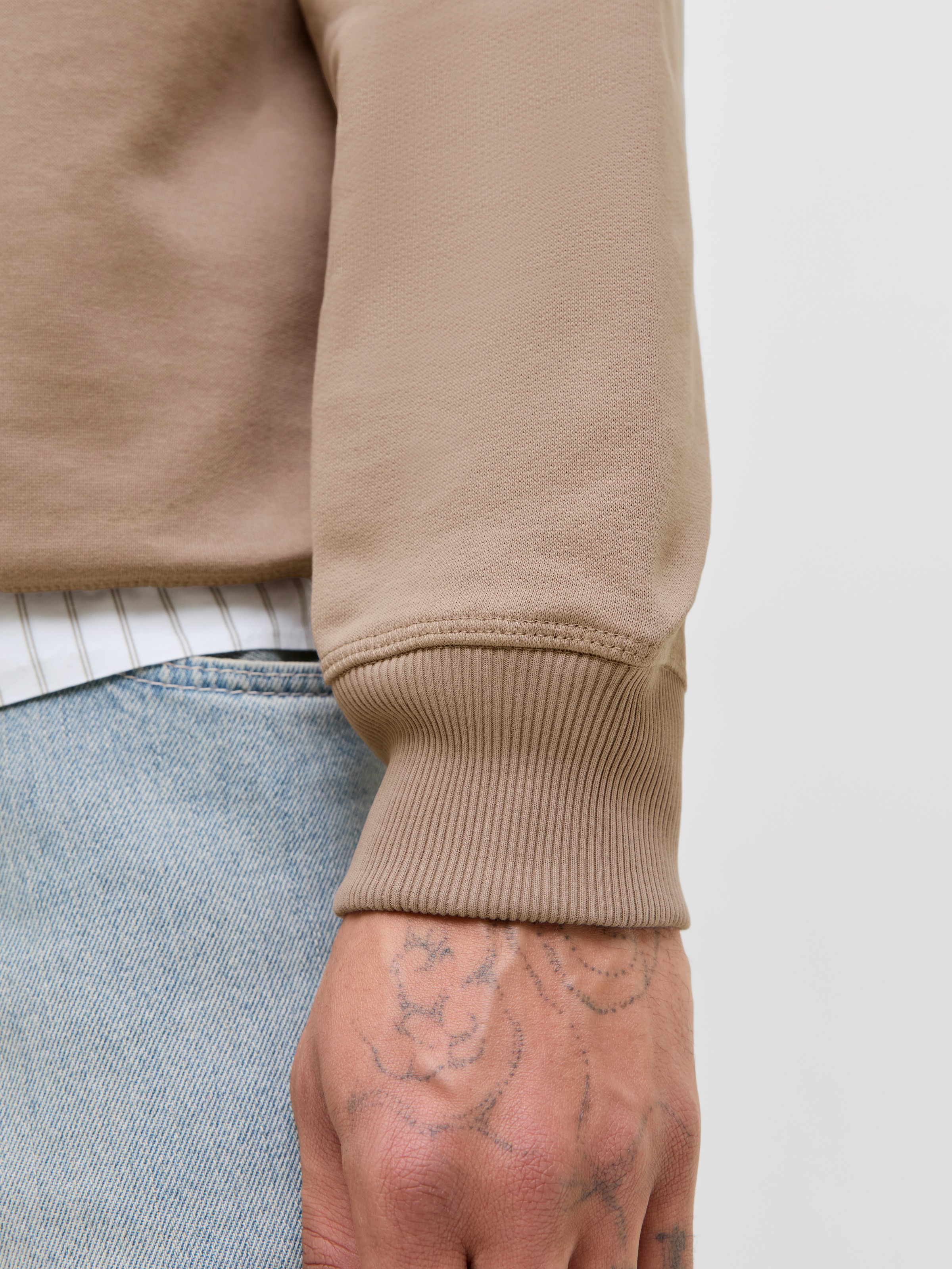 Thumbnail - Jack & Jones Sweatshirt "JORNORREBRO EMB SWEAT CREW NOOS" mit Logo Print