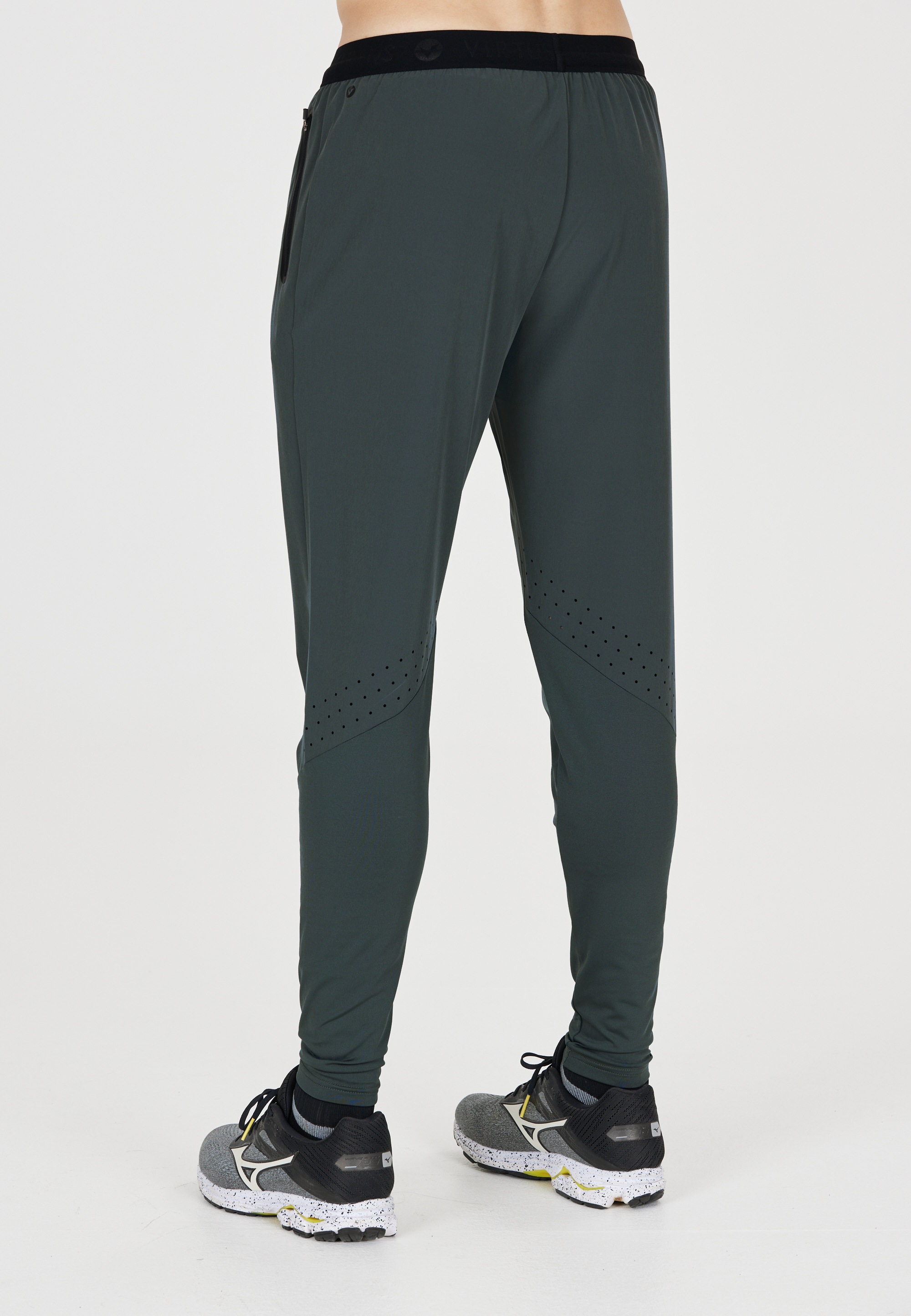 Virtus Sweathose »BLAG V2«, mit atmungsaktivem 4-Wege-Funktionsstretch