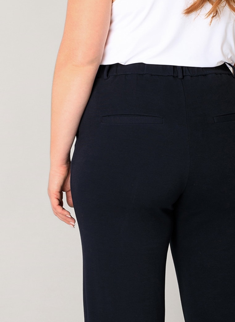 Base Level Curvy Stoffhose »Yorinthe«  mit elastischem Bund und Stretch