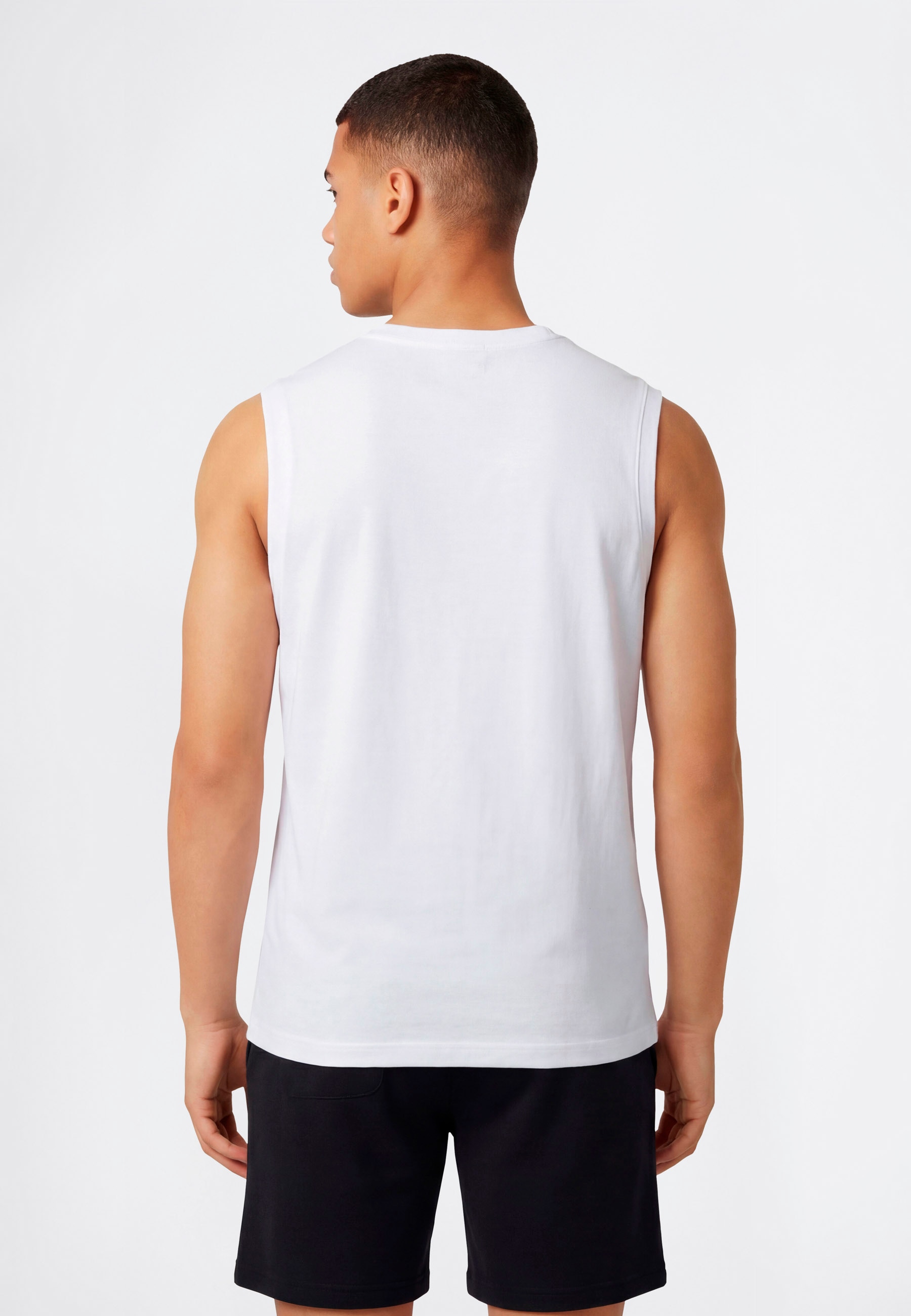 Champion Tanktop »BASICS Sleeveless T-Shirt Large Logo« mit Rundhalsausschnitt, aus Baumwolle, sportliche Schnittform