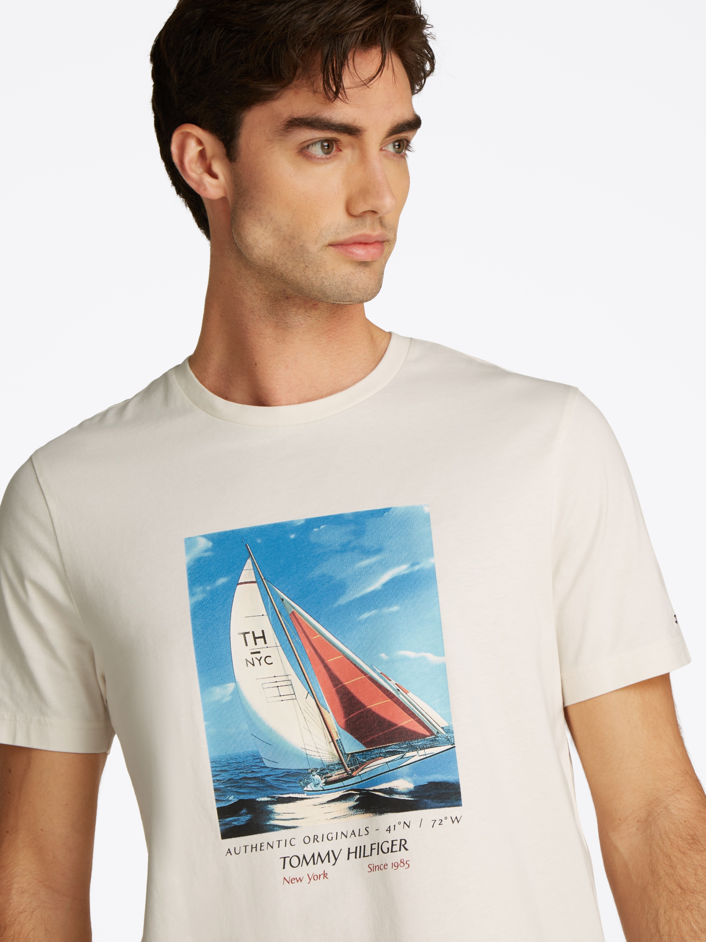 Tommy Hilfiger T-Shirt "HILFIGER COLOR PHOTO PRINT TEE", mit modischem Prin günstig online kaufen