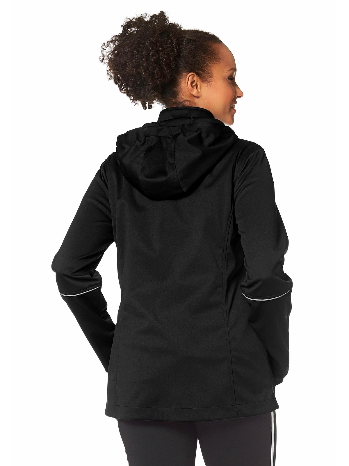 KangaROOS Softshelljacke »Große Größen«, mit Kapuze, Reflektierende Details