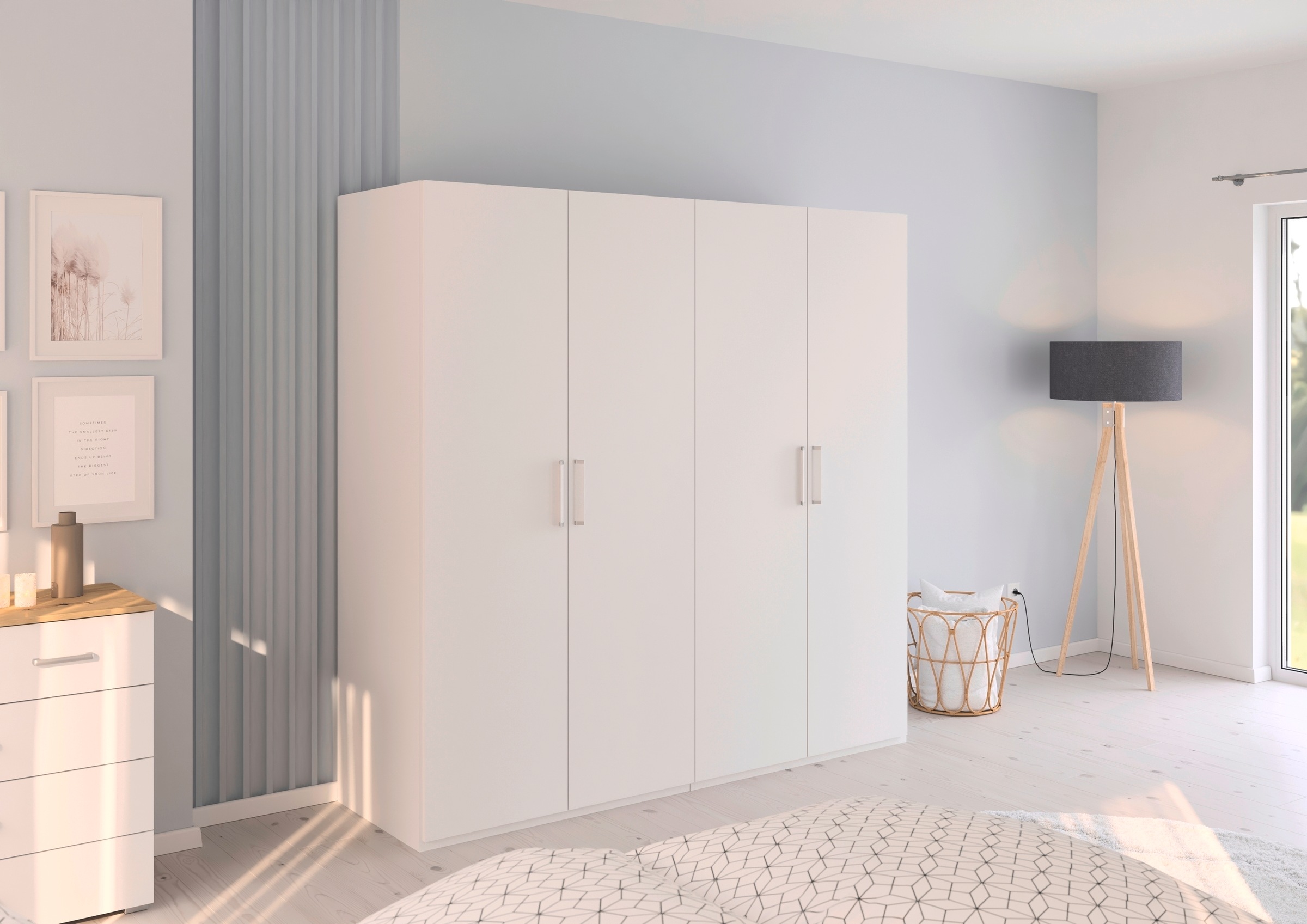 rauch Drehtürenschrank »Kleiderschrank Schrank Garderobe Schlafzimmerschrank EVELYN«, (in 2 Höhen 197 oder 210 cm erhältlich), in elegantem Stil, viel Stauraum 4 Breiten und 2 Höhen MADE IN GERMANY