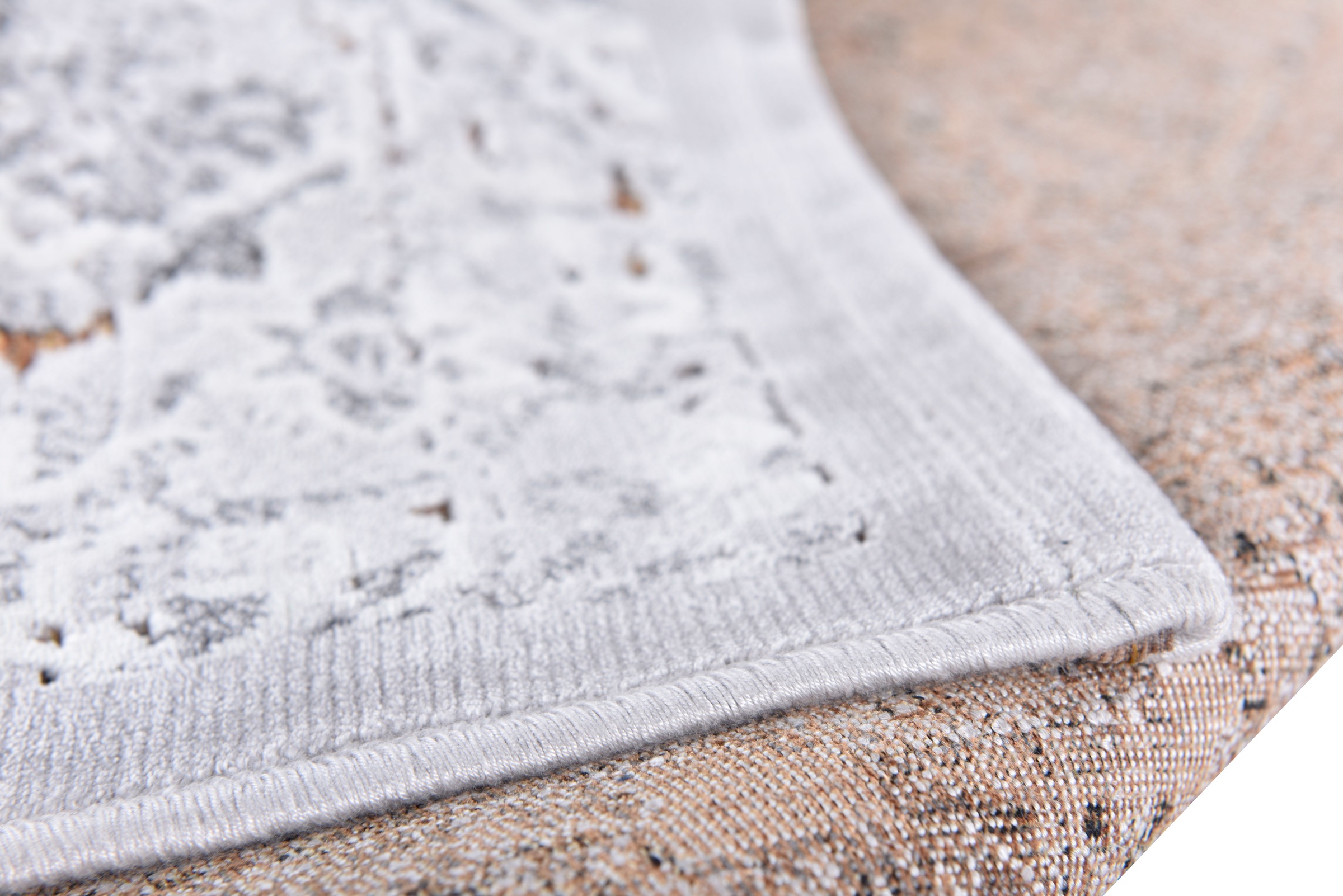 Gino Falcone Teppich »Orelia 104«, rechteckig, 7 mm Höhe, Kurzflor, modernes Design, Orient-Optik, leichter Glanz, Wohnzimmer