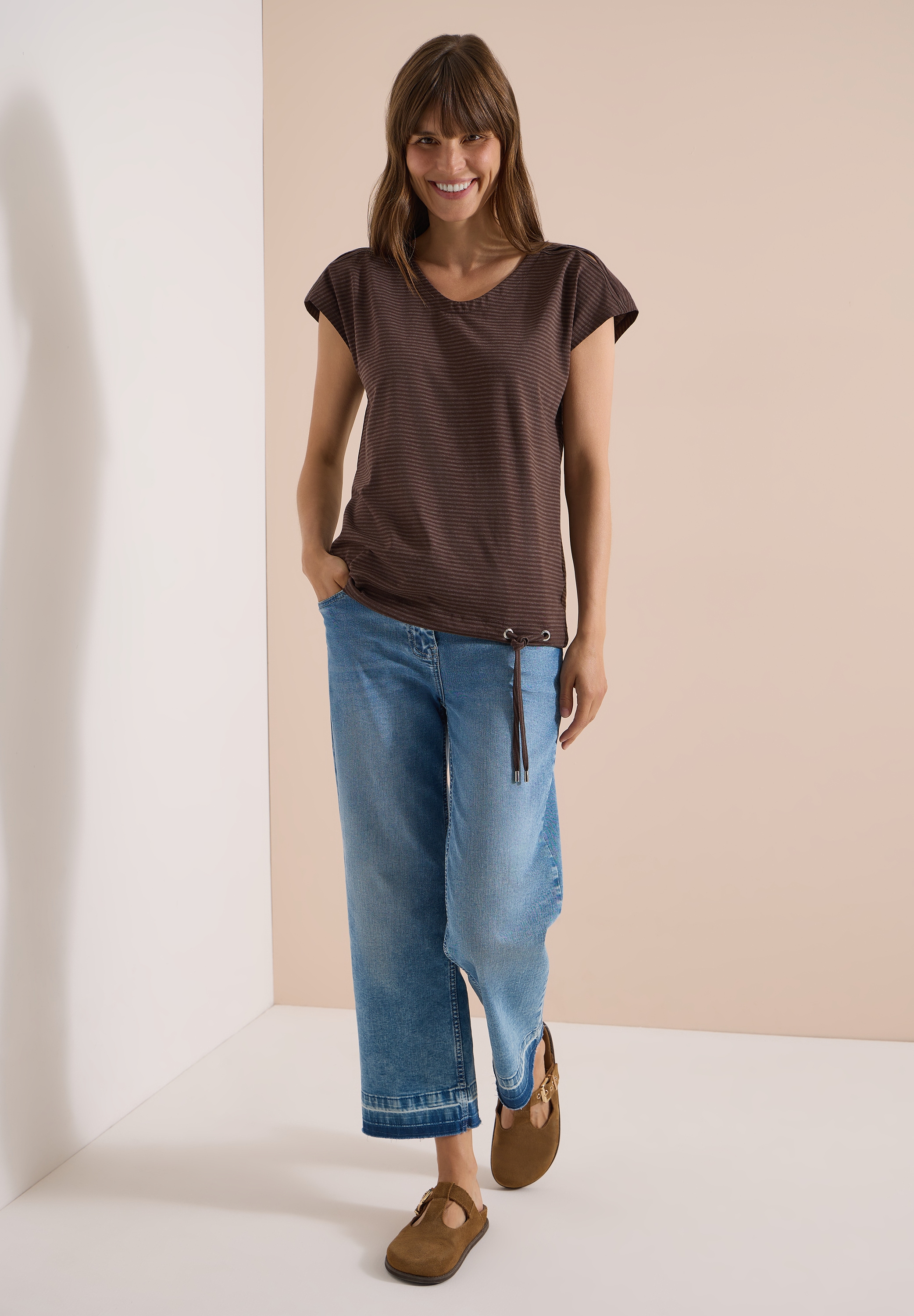 Cecil V-Shirt mit Cut-Out Detail