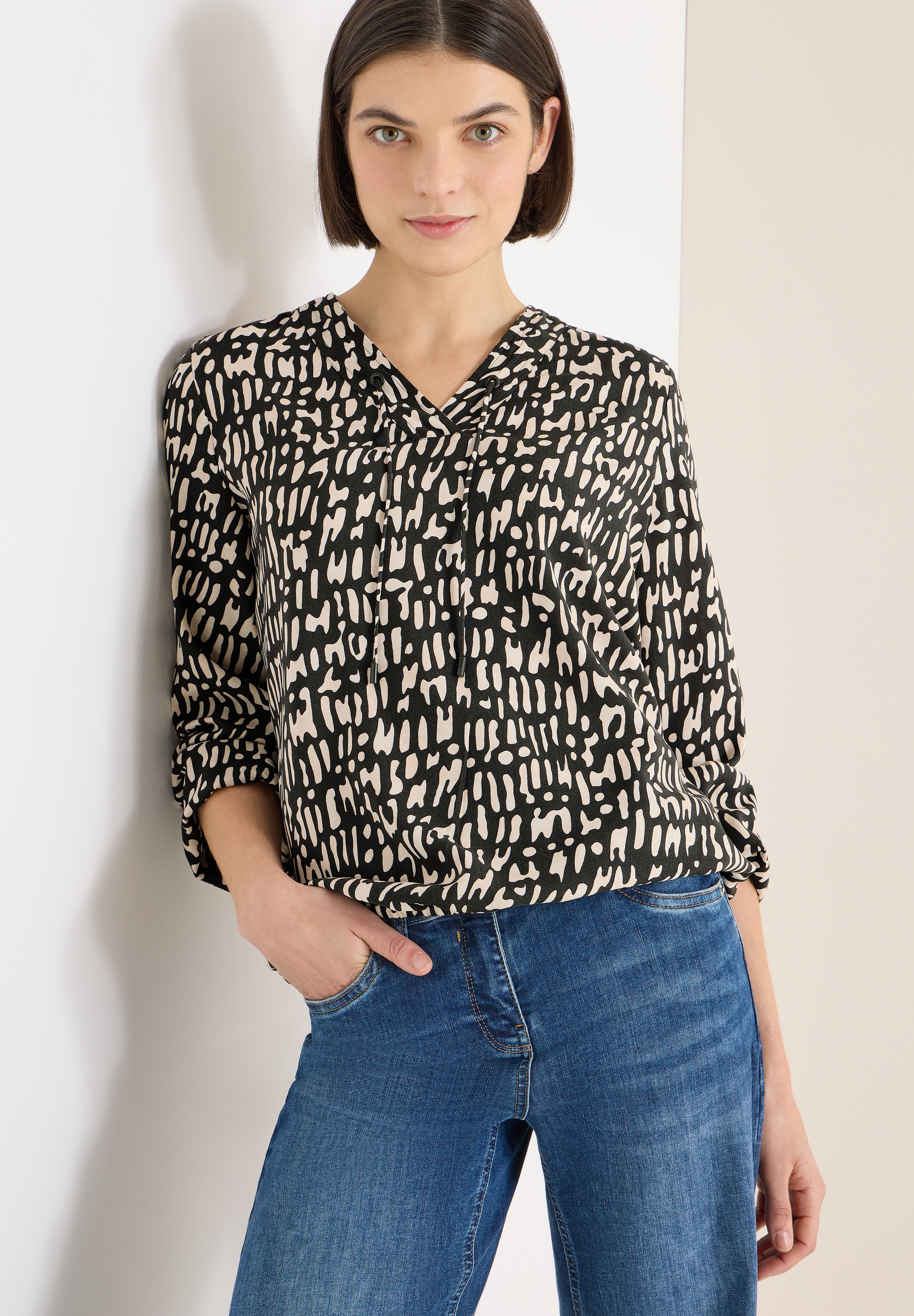 Cecil Langarmbluse mit Tunnelzug und grafischem Muster günstig online kaufen