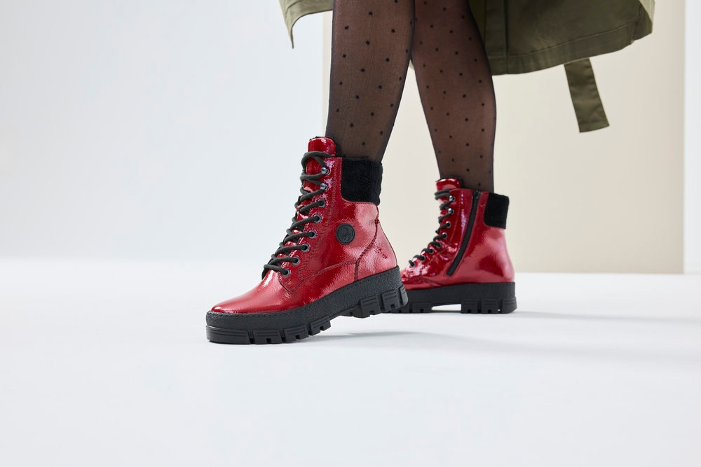 Rieker Winterstiefelette, Plateauboots, Winterboots mit Innenreißverschluss, bequeme Form
