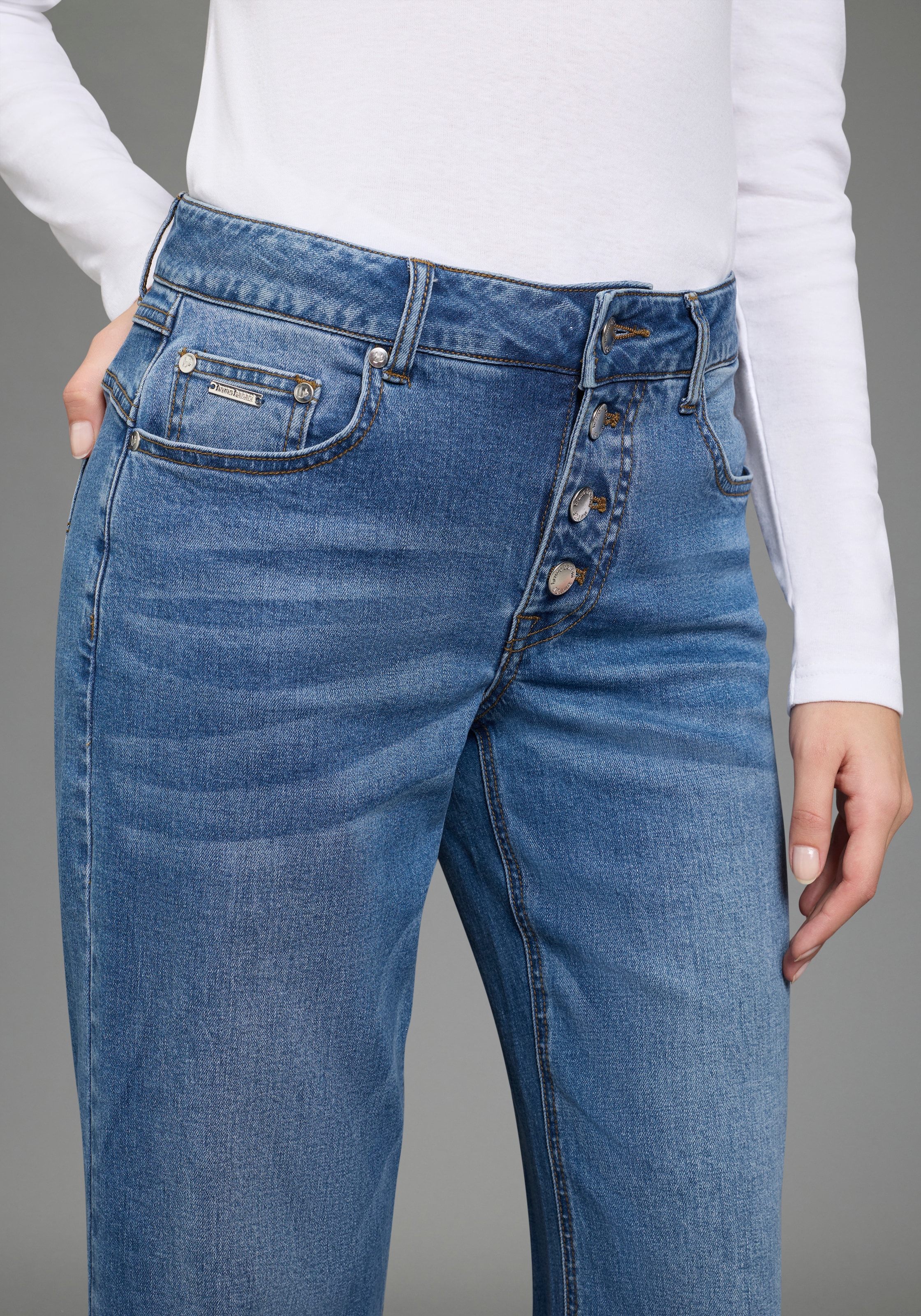 Bruno Banani Weite Jeans mit Elasthan-Anteil, aus Baumwollmaterial