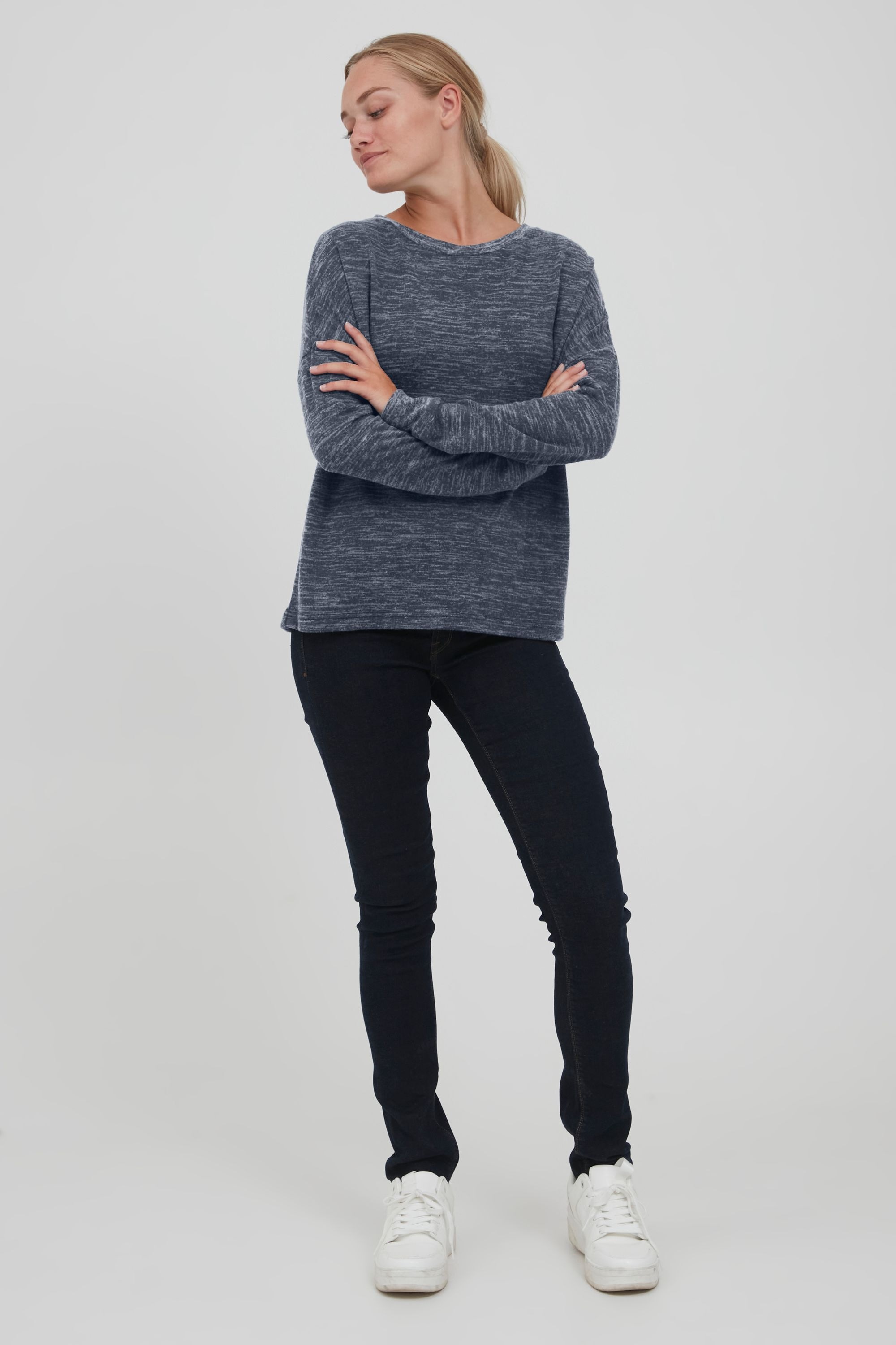 OXMO Sweatshirt »Sweatshirt OXBenta«
