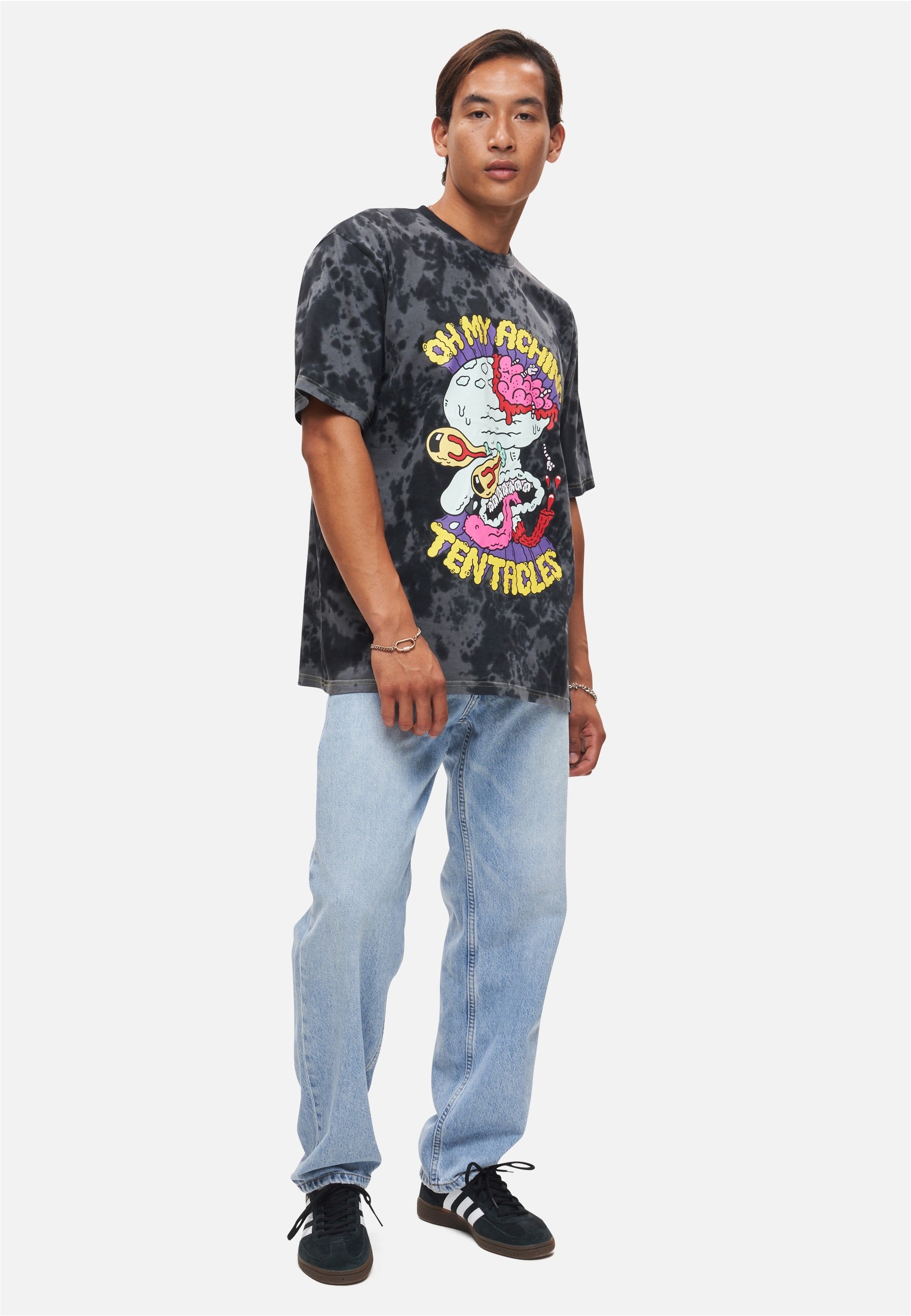 Thumbnail - Recovered T-Shirt "Spongebob Aching Tentacles" 1 Stk. mit coolem Thaddäus Tentakel-Print