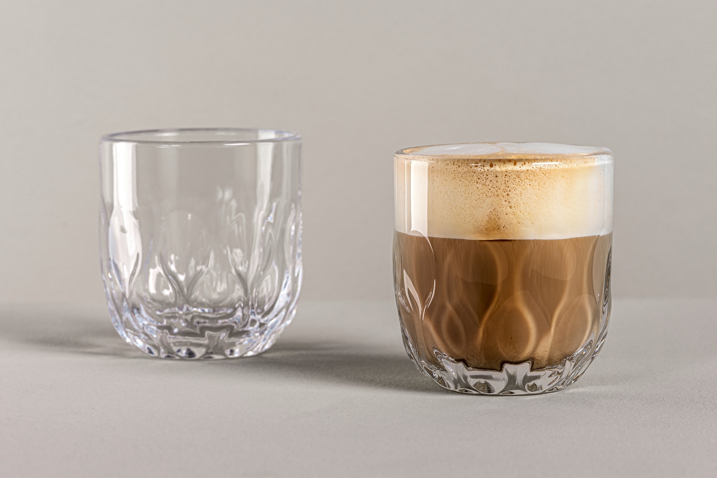 Thumbnail - LEONARDO Gläser-Set "Kaffee-Glas GOCCE, 220 ml, 6er-Set" 3. Variante, mit Tropfenrelief