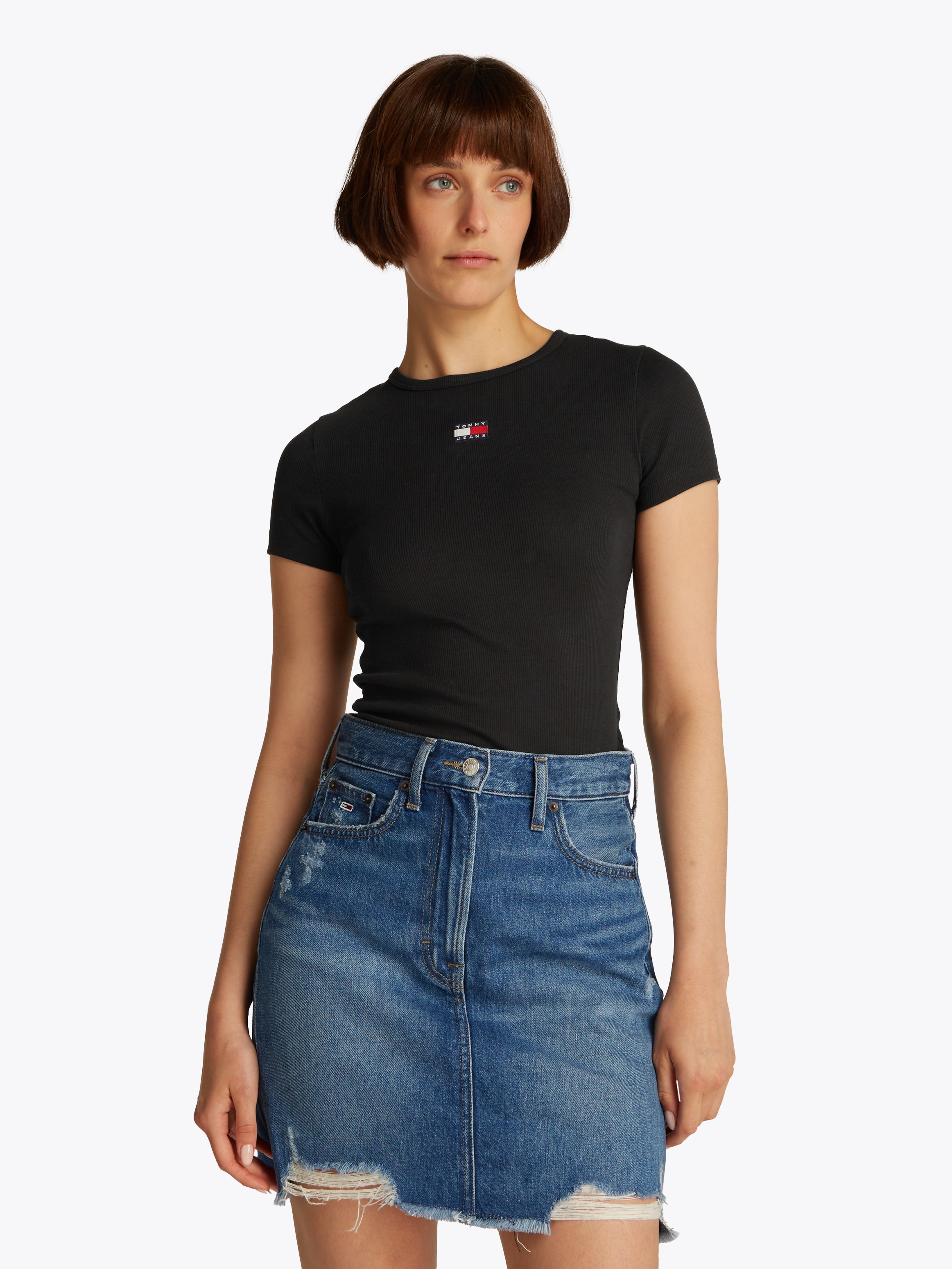 Tommy Jeans Kurzarmshirt "TJW SLIM BADGE RIB TEE", in gerippter Struktur günstig online kaufen