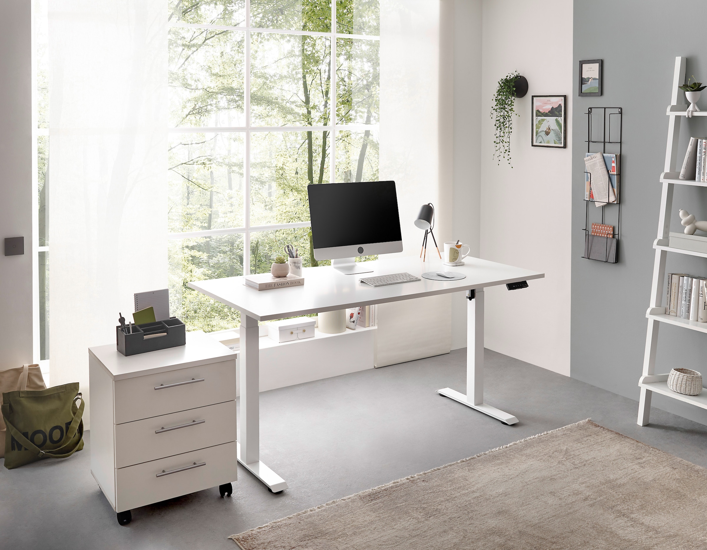 BEGA OFFICE Schreibtisch, (2 St.), Breite 137 cm, stufenlos höhenverstellbar 74-117 cm