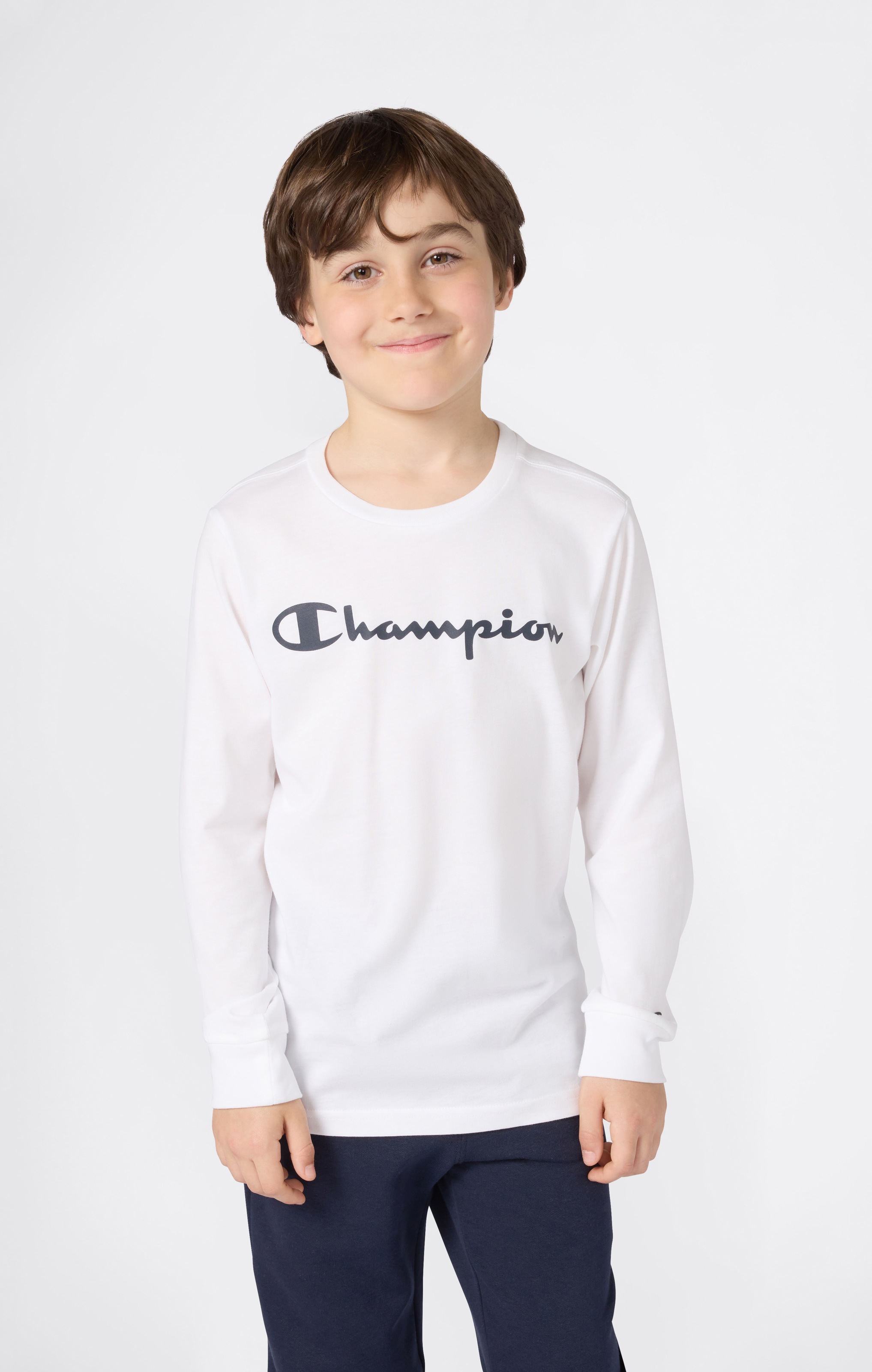 Langarmshirt CHAMPION "SPORTWEAR LONG SLEEVE Standard Fit", Jungen, Gr. XL (164/170), wht, Obermaterial: 100% Baumwolle, normal, Rundhals, Shirts Langarmshirt, sportlicher Stil, Langarm, ohne Verschluss, für Kinder