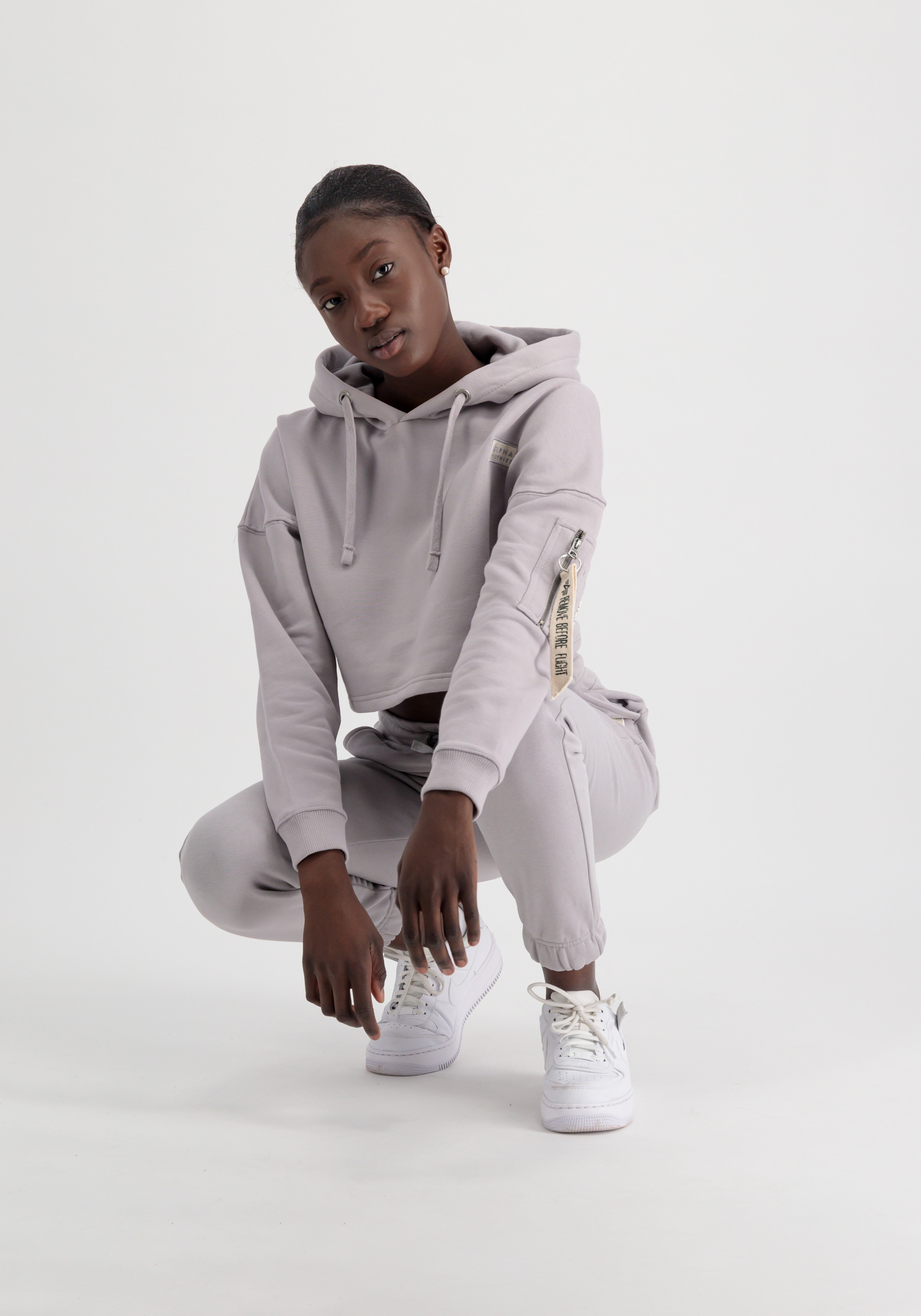 Alpha Industries Hoodie »Alpha Industries Women - Hoodies Organics Cropped OS Hoodie Wmn«