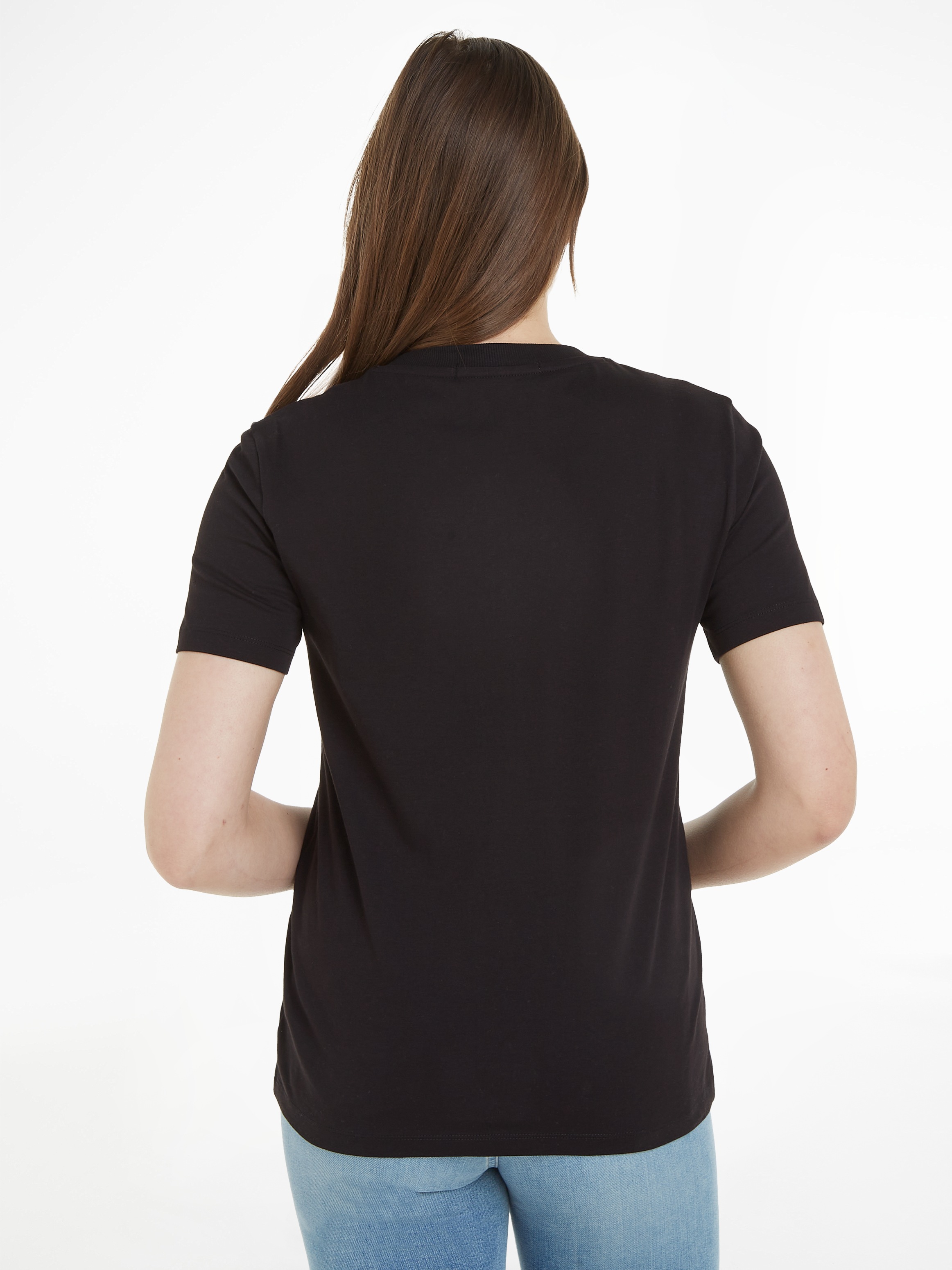 Calvin Klein Jeans T-Shirt »CK EMBRO BADGE V-NECK TEE«, mit Logomarkenlabel