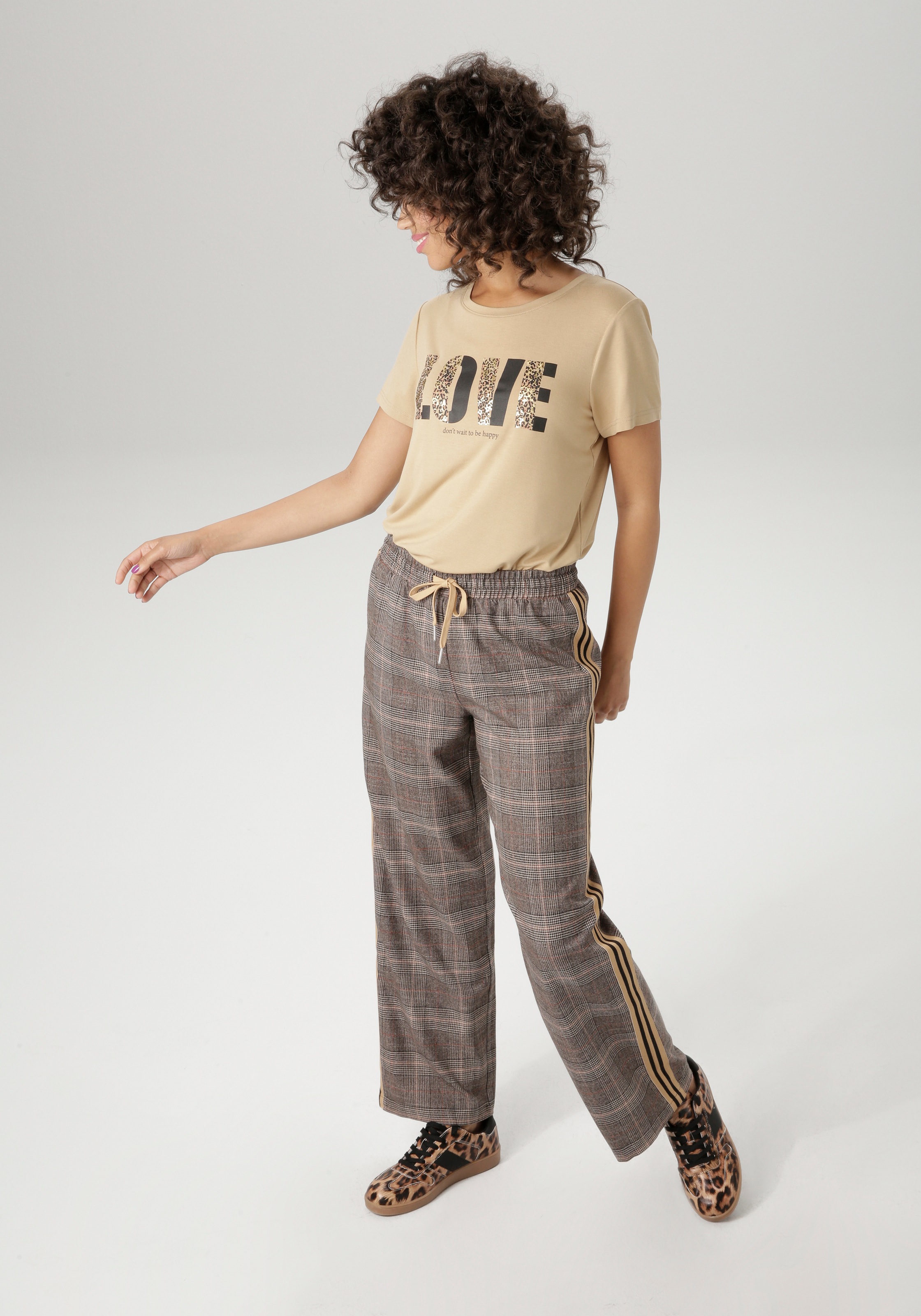 Aniston CASUAL Schlupfhose, mit gestreiftem Tape an den Seitennähten - NEUE KOLLEKTION