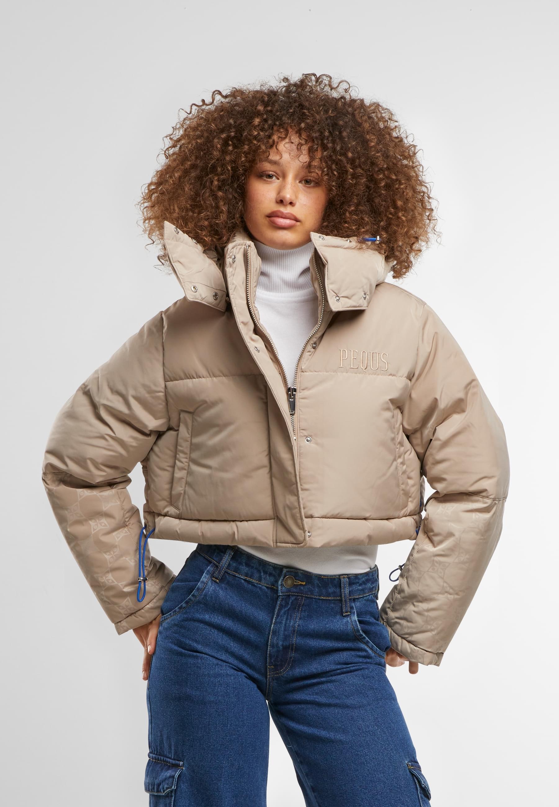 PEQUS Winterjacke »PEQUS PEQUS Aether Cropped Puffer Jacket«, (1 St.), ohne Kapuze