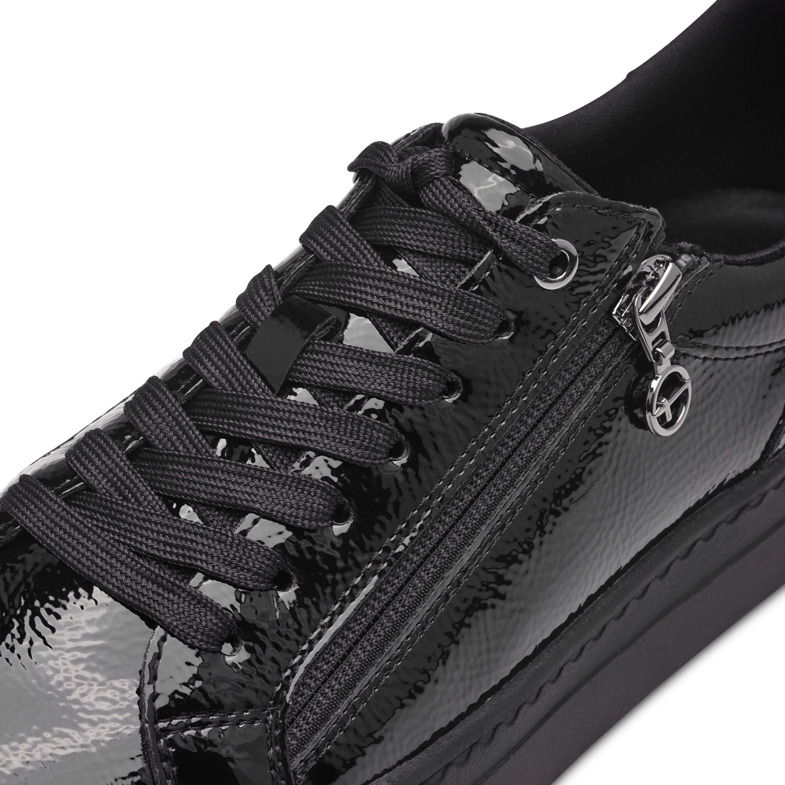 Tamaris Plateausneaker, Freizeitschuh, Halbschuh, Schnürschuh mit T-Logoanhänger, vegan