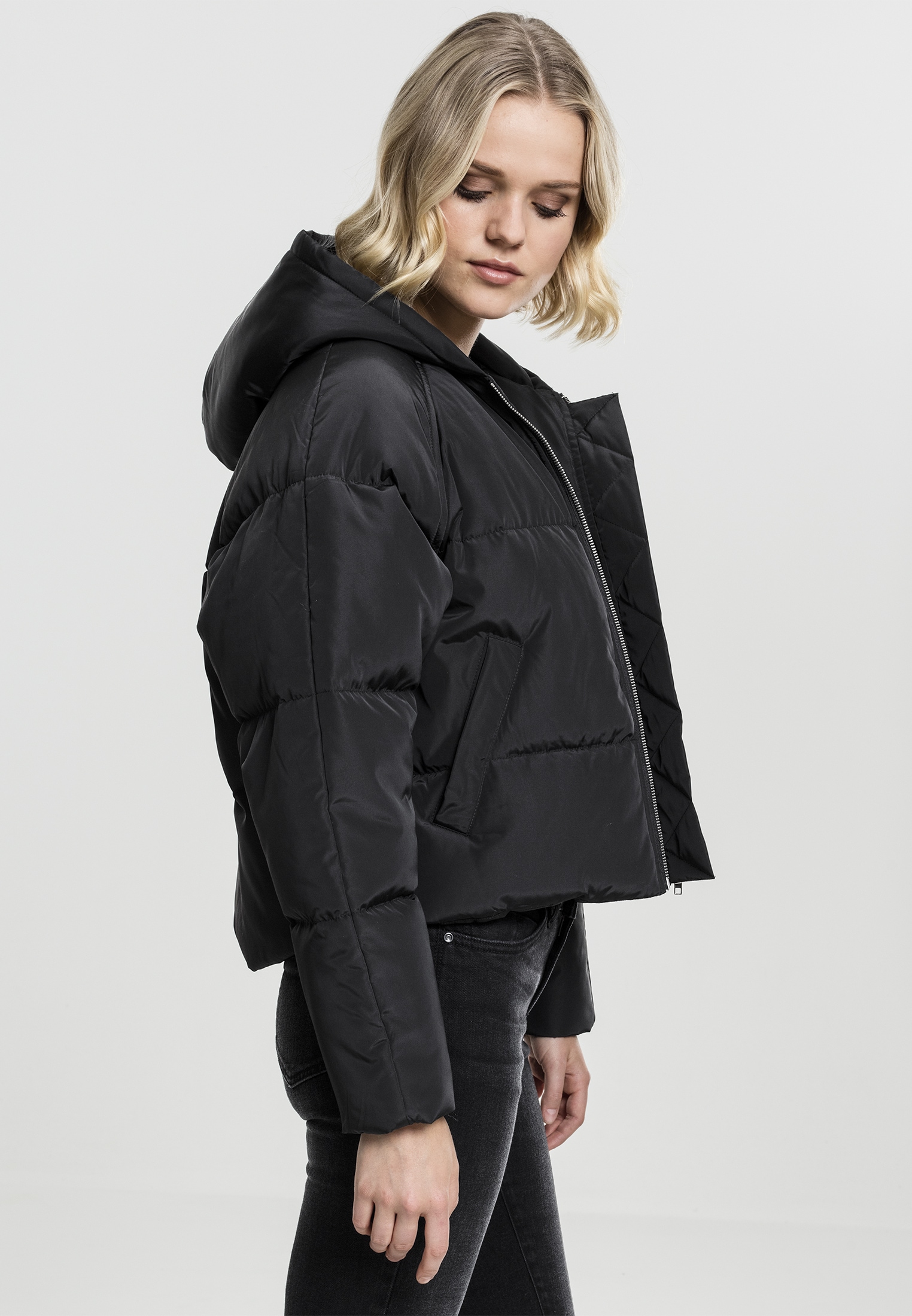 URBAN CLASSICS Outdoorjacke »Damen Ladies Hooded Oversized Puffer Jacket«, (1  St.), mit Kapuze online bestellen | BAUR
