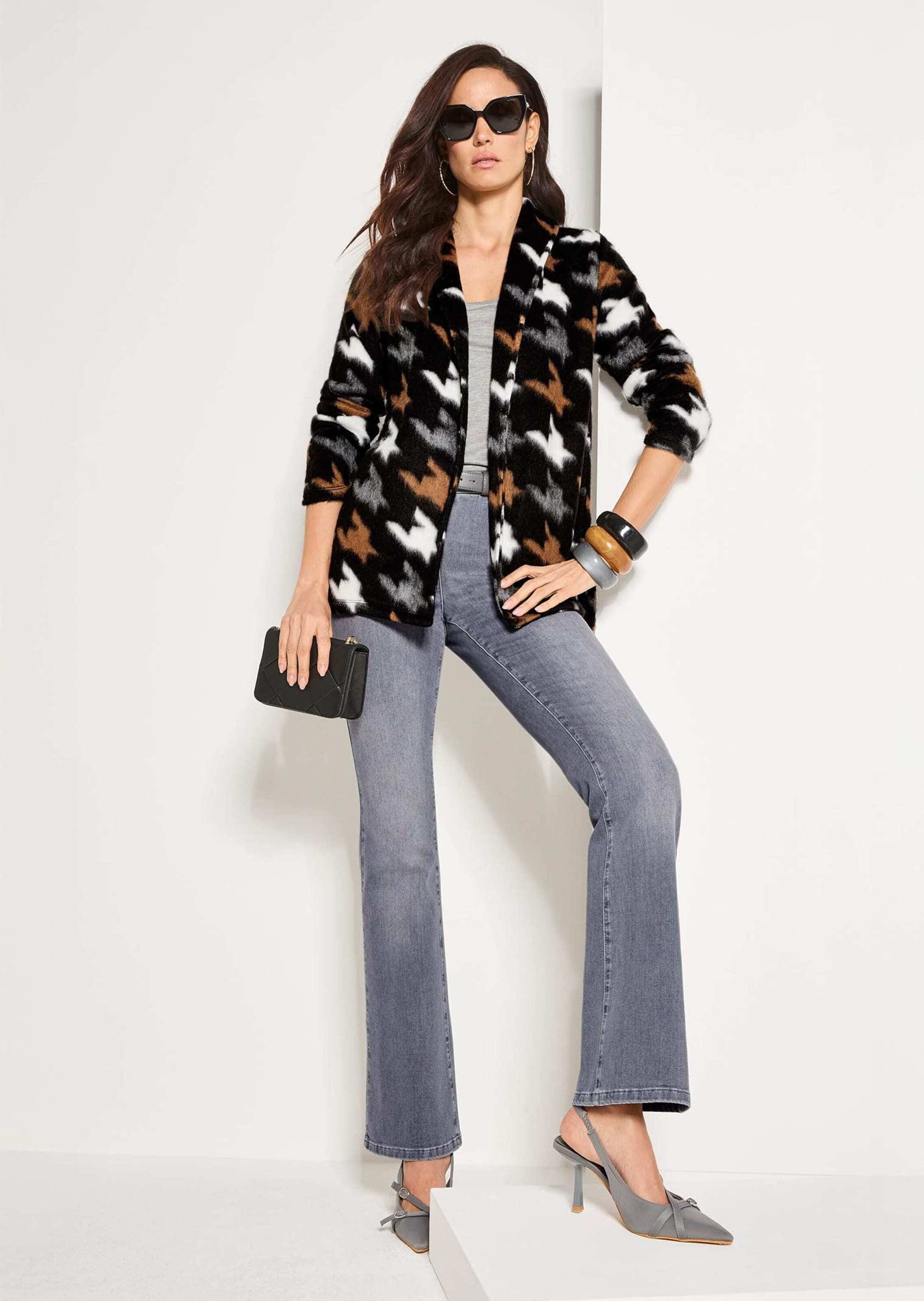 MADELEINE Regular-fit-Jeans »Schlaghose Five-Pocket-Jeans im Bootcut-Style«