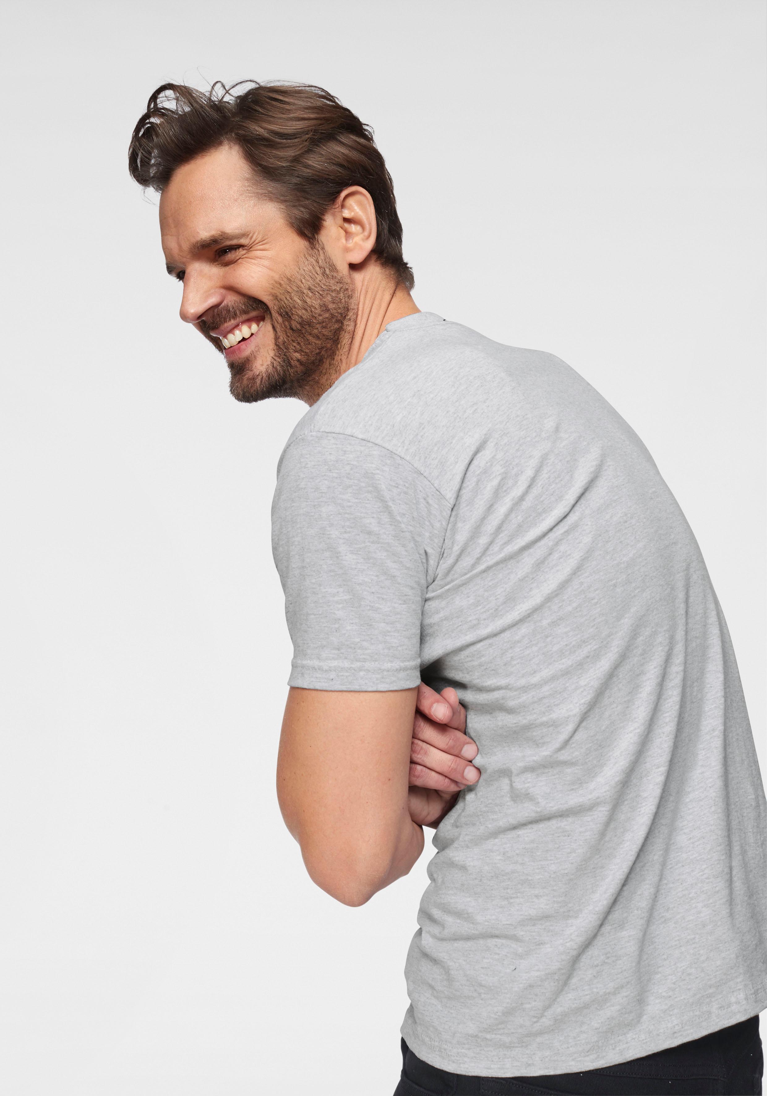 Thumbnail - Fruit of the Loom T-Shirt, 3 Stk. mit Rundhalsausschnitt