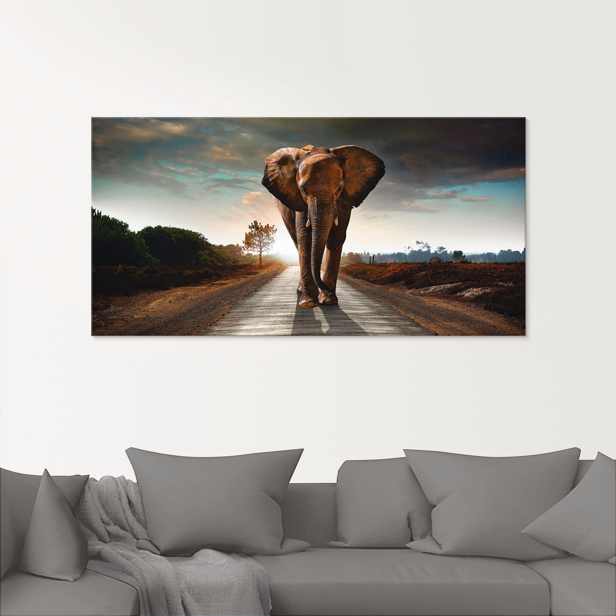 Artland Glasbild "Ein Elefant läuft auf der Straße", Wildtiere, (1 St.), in verschiedenen Größen