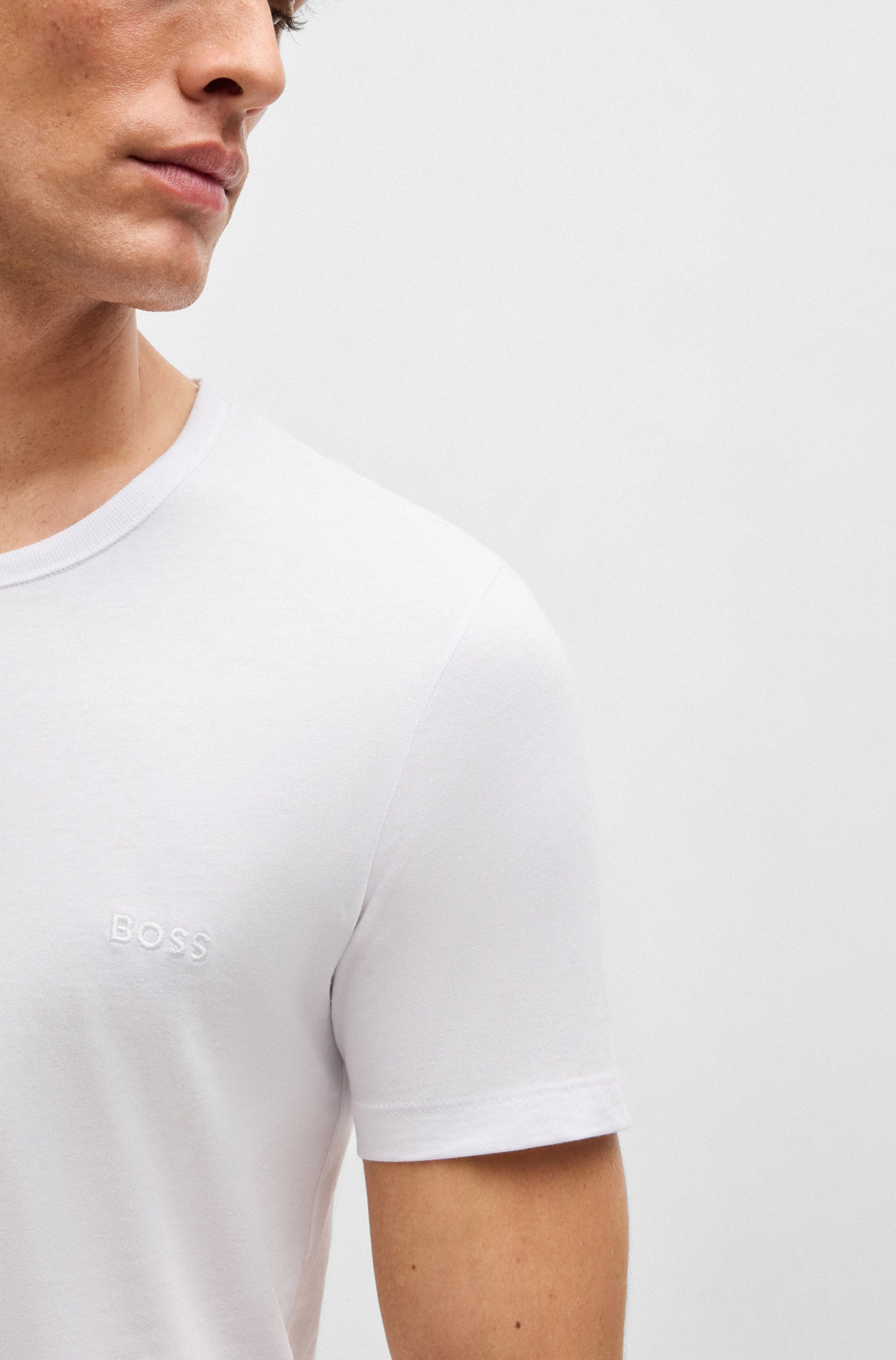 BOSS T-Shirt »Rundhals BOSS ONE x David Beckham«, (Packung, 3 tlg., 3er-Pack), mit dezentem BOSS Logo-Print