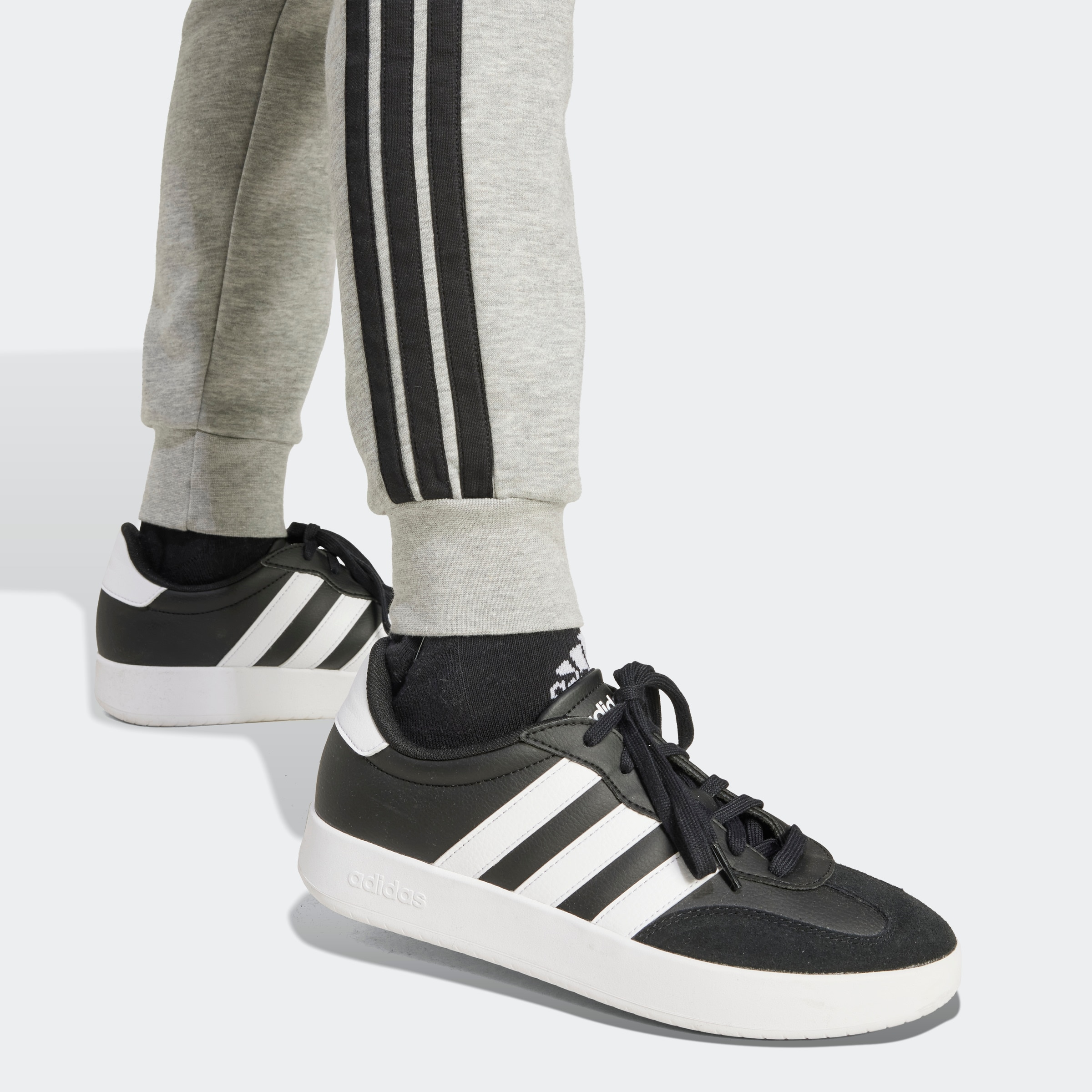 adidas Sportswear Sporthose »W 3S FL SL PT«  schmal geschnitten, für vielseitige Aktivitäten, aus Baumwollmix