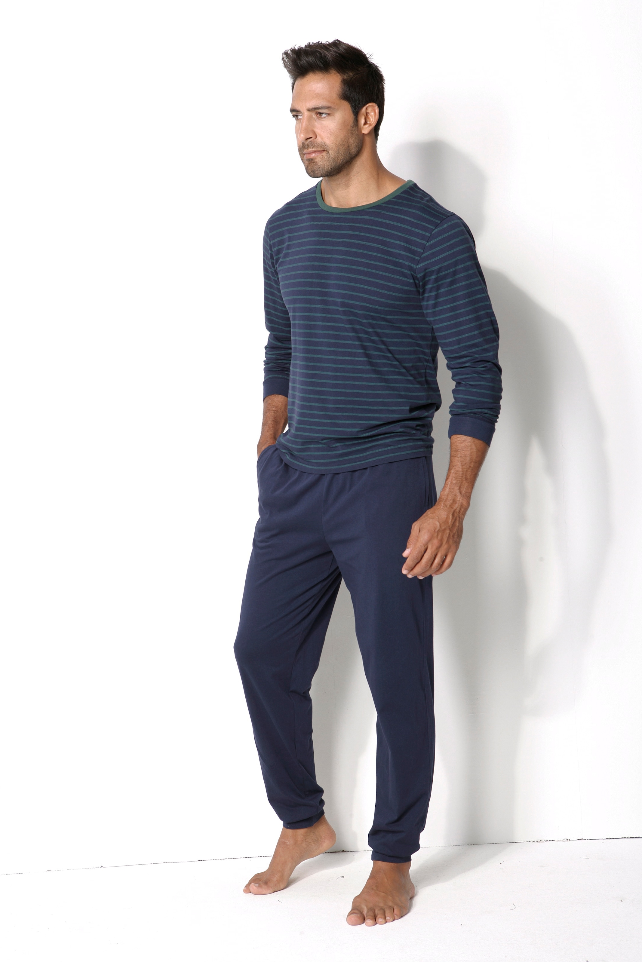 le jogger® Pyjama, (Packung, 4 tlg., 2 Stück), Schlafanazug lang im Streifendesign