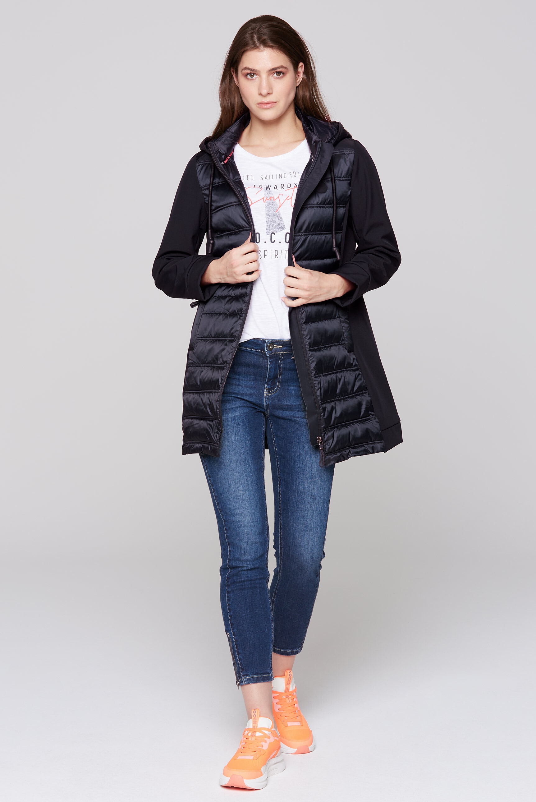 SOCCX Softshelljacke, mit Kapuze, mit abtrennbarer Kapuze