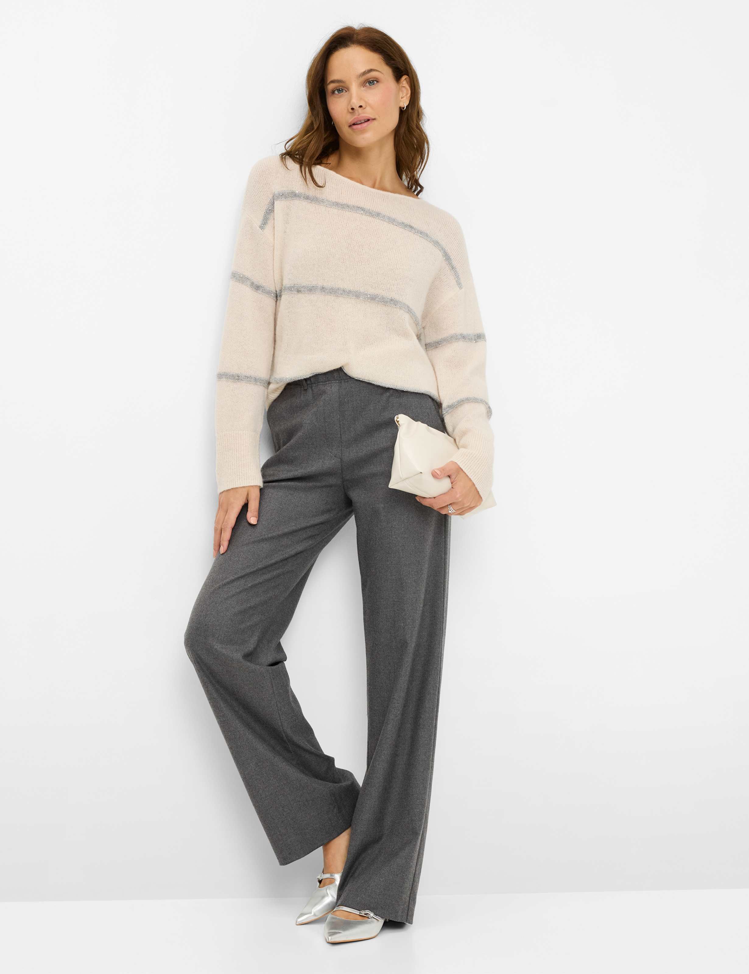 Thumbnail - RAPHAELA by BRAX Jogginghose "Style PAM FLARED"