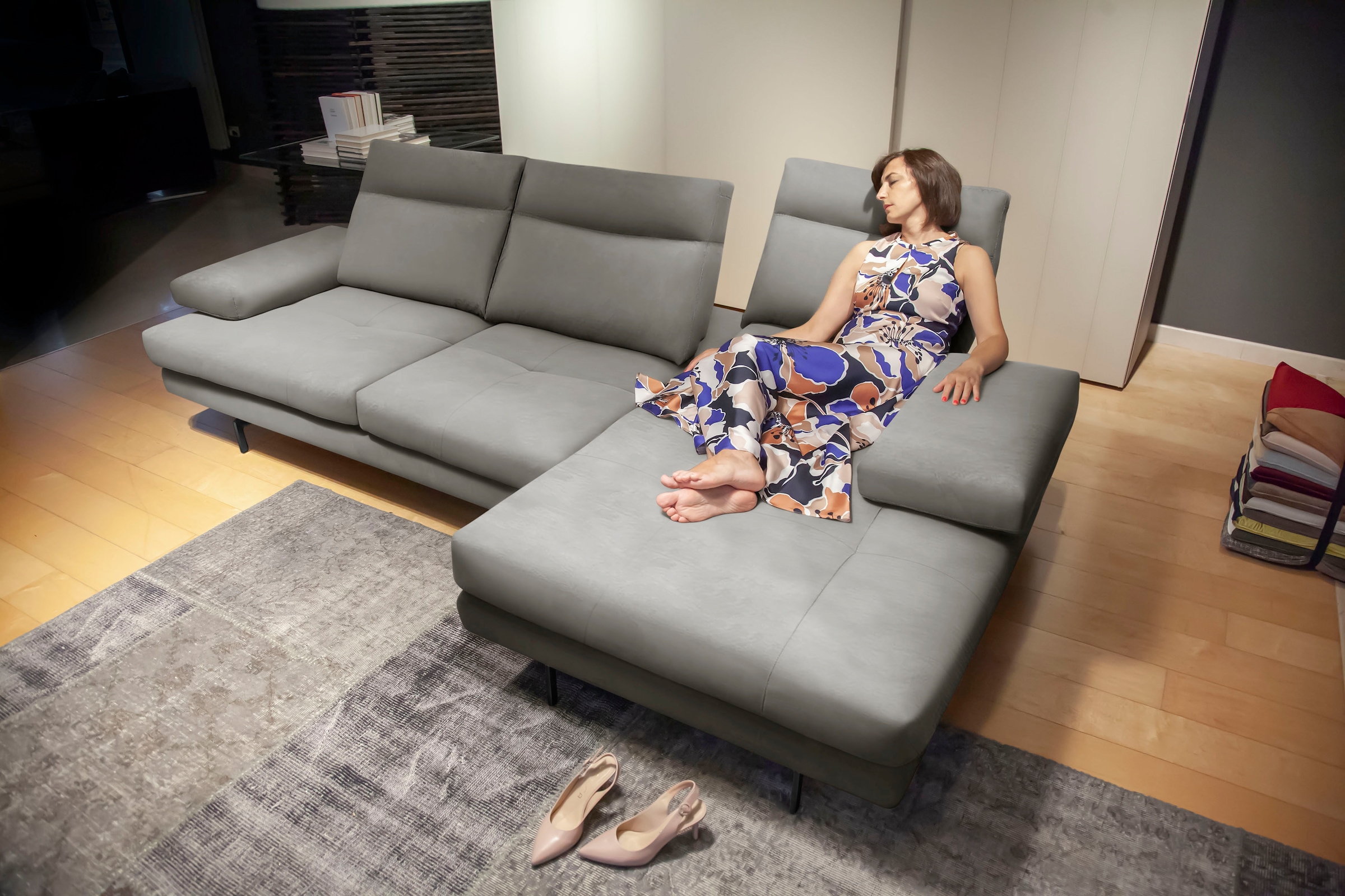 CALIA ITALIA Ecksofa "Toby Wing, B/T: 278/153 cm, Designsofa, Premium Sitzkomfort, L-Form" inklusive Sitztiefenverstellung, Füße in schwarz matt