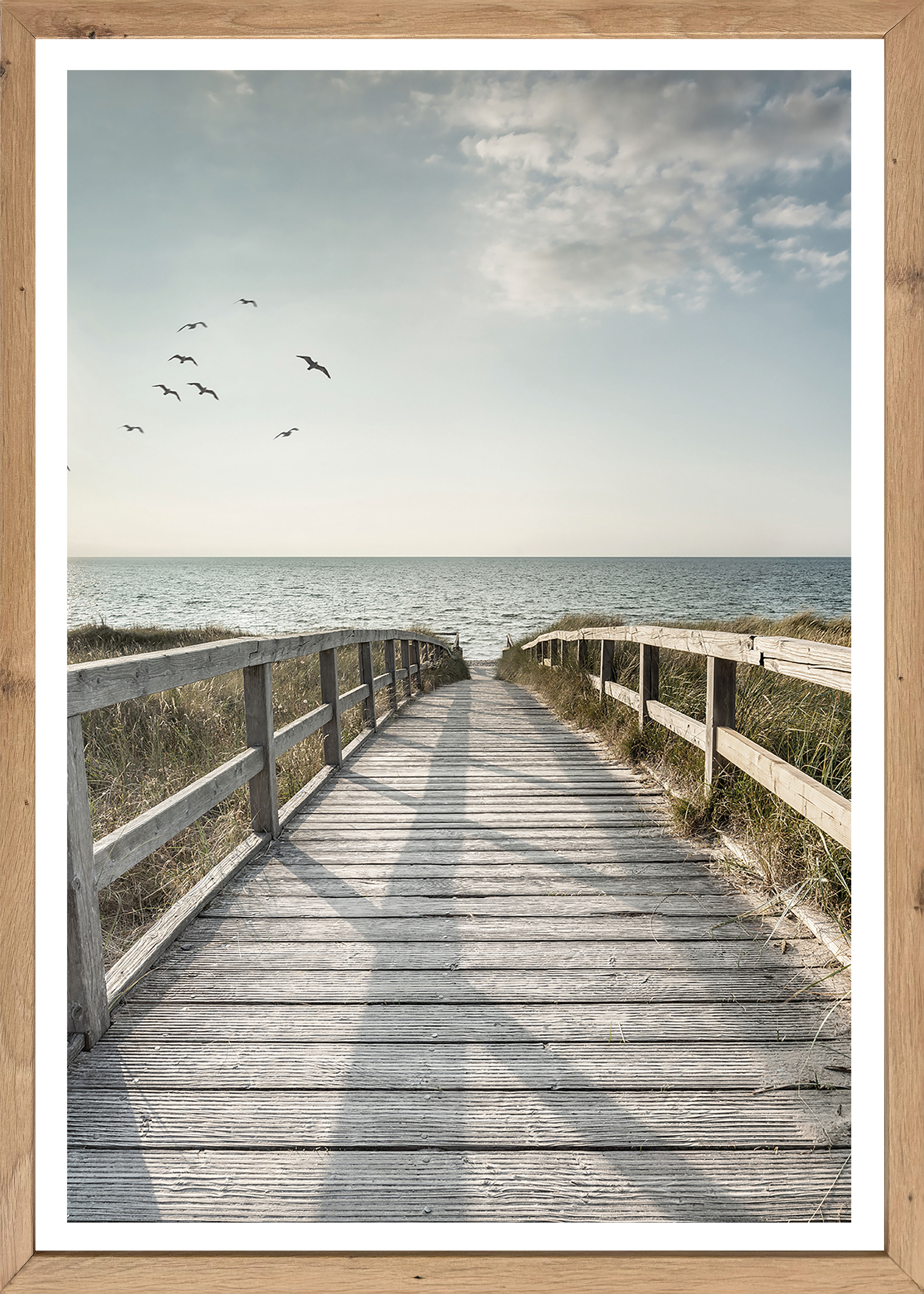 Bönninghoff Bild mit Rahmen "Wandbild gerahmt STEG ZUM MEER 50x70 cm – Maritime Küsten Deko" Meer Natur Steg Strand Vögel 1 Stk. tlg. mit dekorativem Rahmen