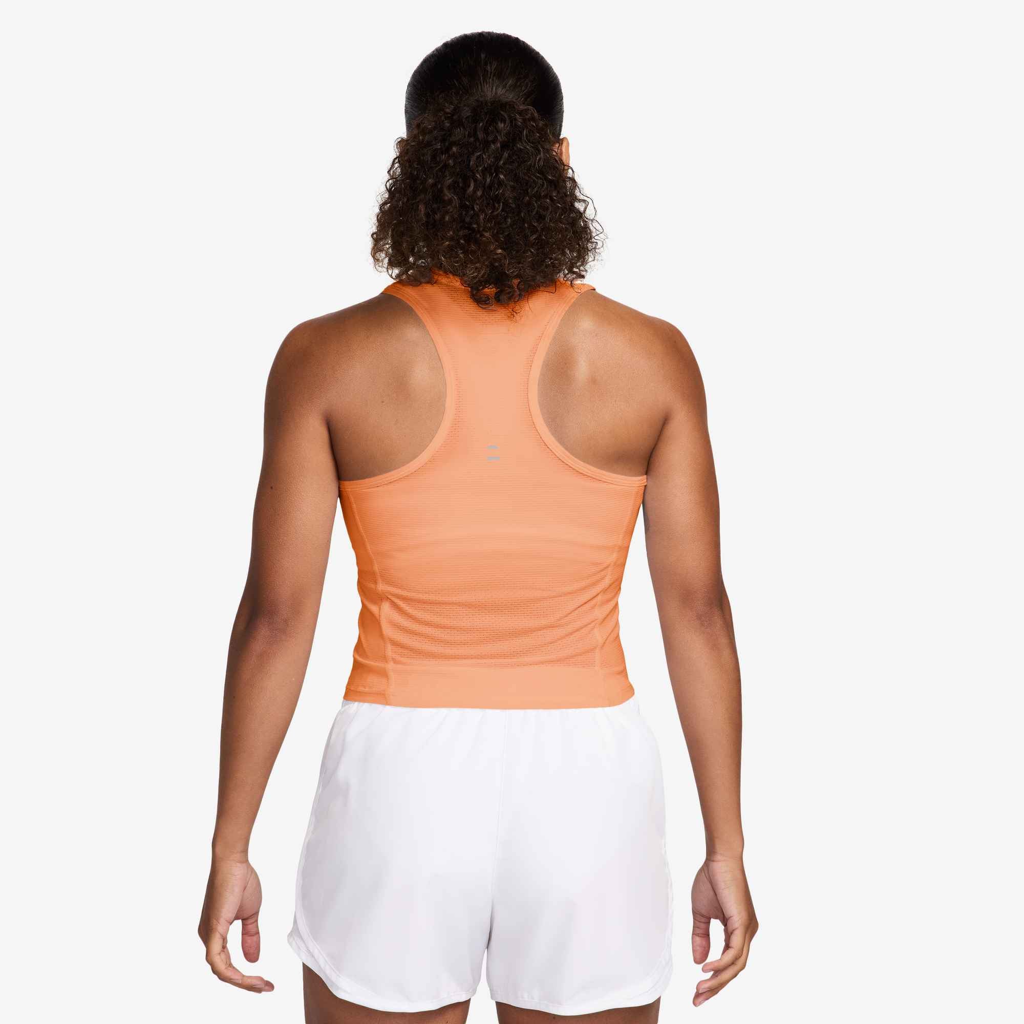 Nike Tanktop »W NK TEMPO DF CRP MESH TANK« mit Rundhalsausschnitt, aus Polyester und Elasthan