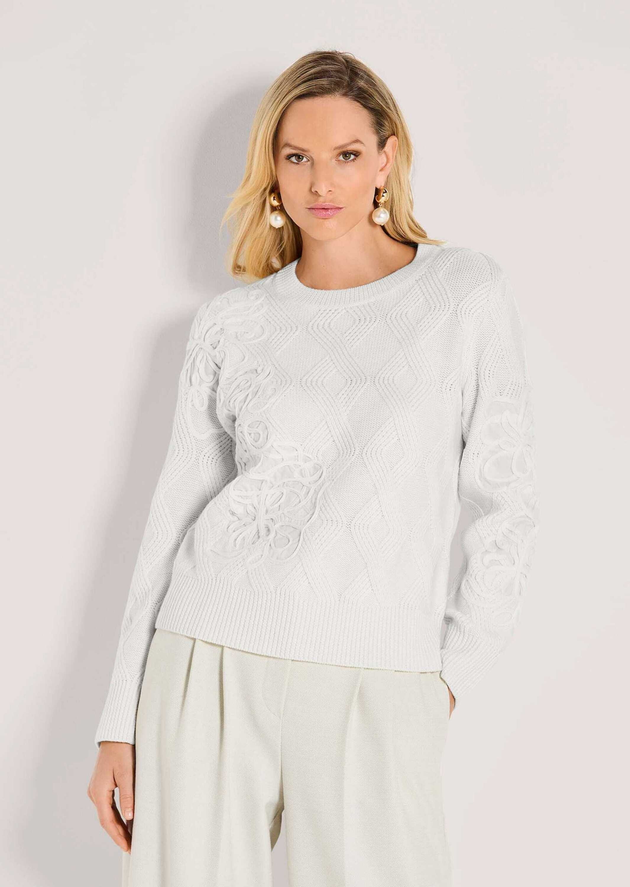 Thumbnail - MADELEINE Longpullover "Strickpullover Rundhals-Wollpullover mit Kordelstickerei"