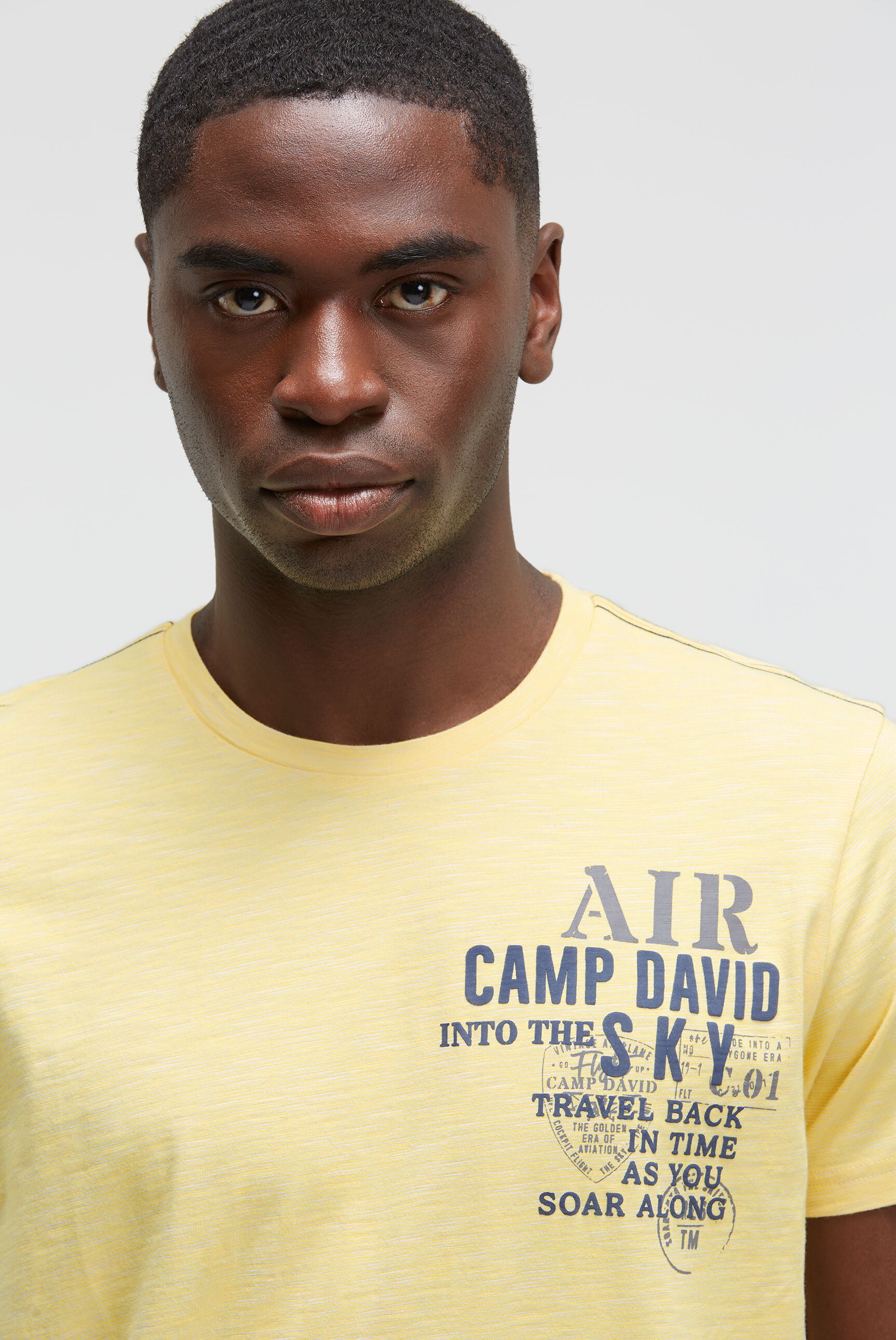 CAMP DAVID Rundhalsshirt mit Kontrastnähten