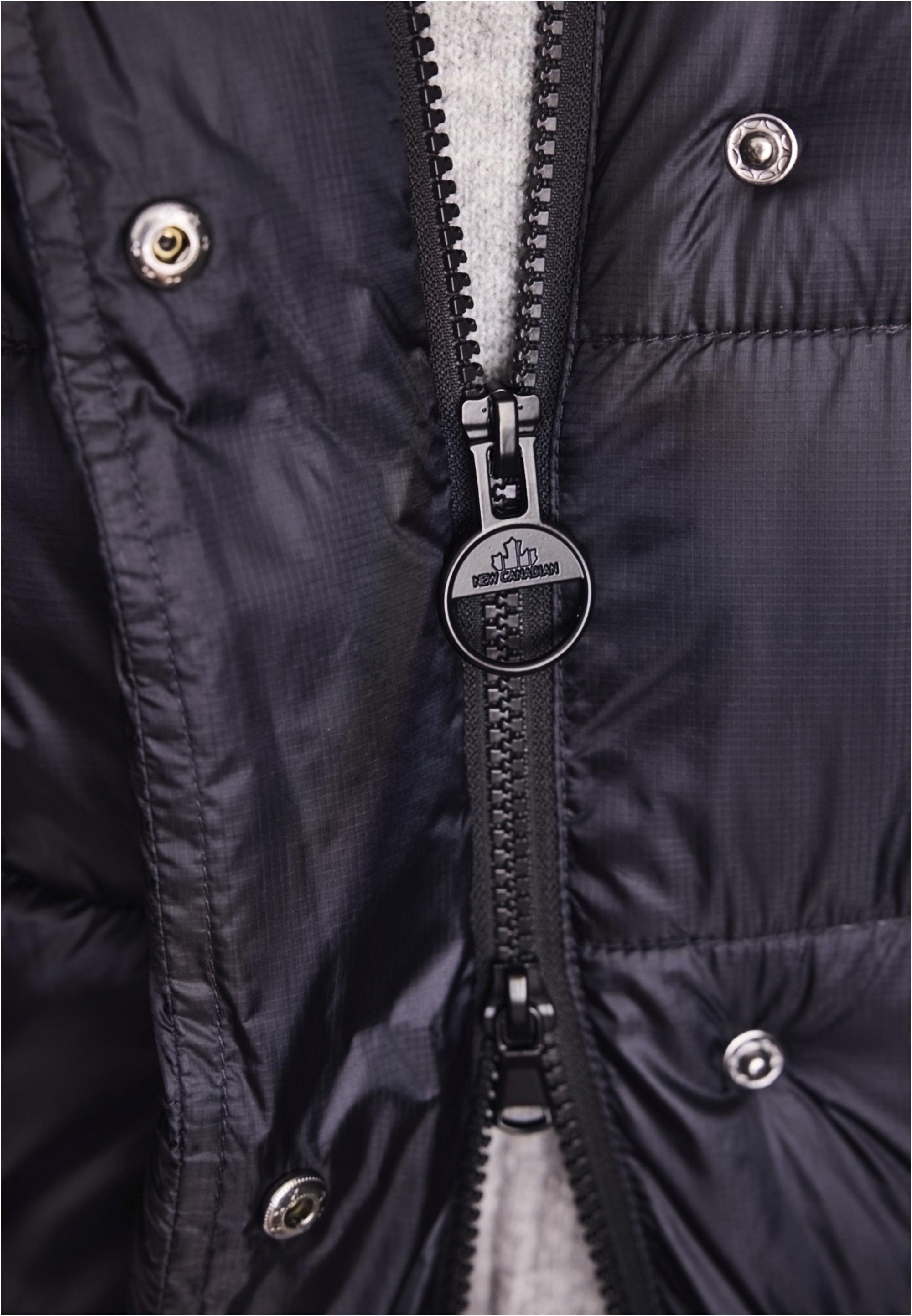 New Canadian Parka, mit kuscheliger Kapuze
