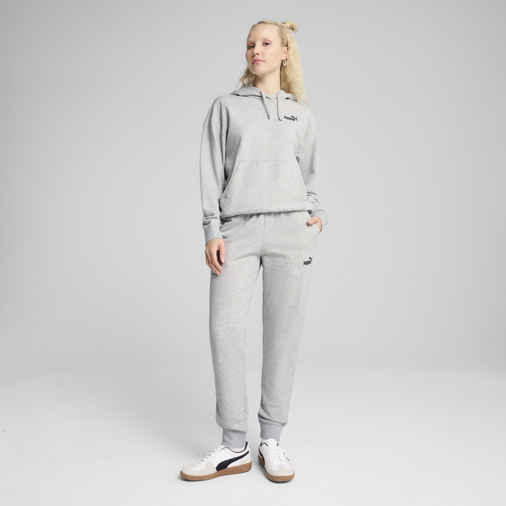 PUMA Sporthose »ESS Small No. 1 Logo Jogginghose Damen«