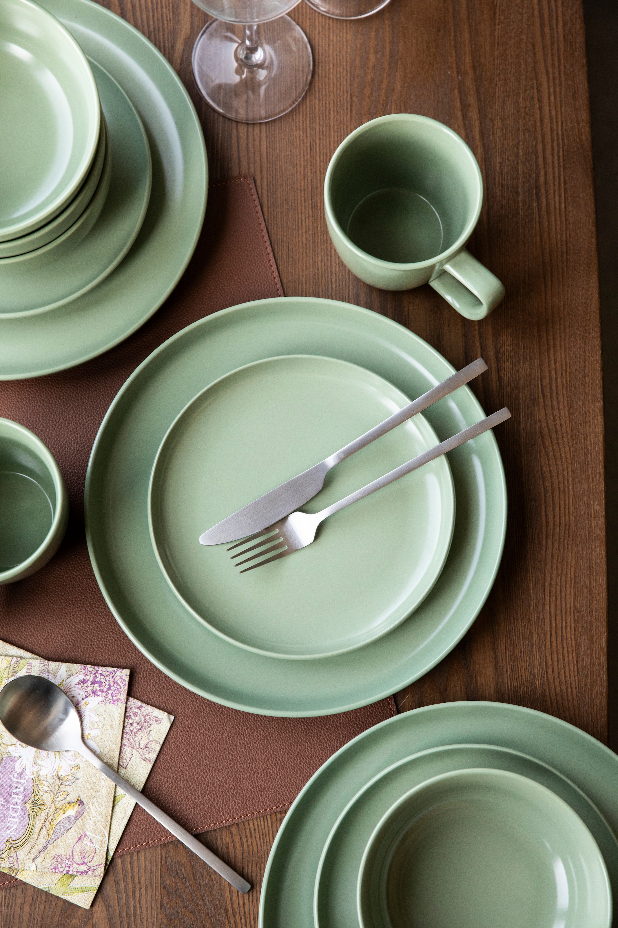 OTTO home Geschirr-Set »Tommik, außen matt, innen glänzend« spülmaschinenfest und mikrowellengeeignet