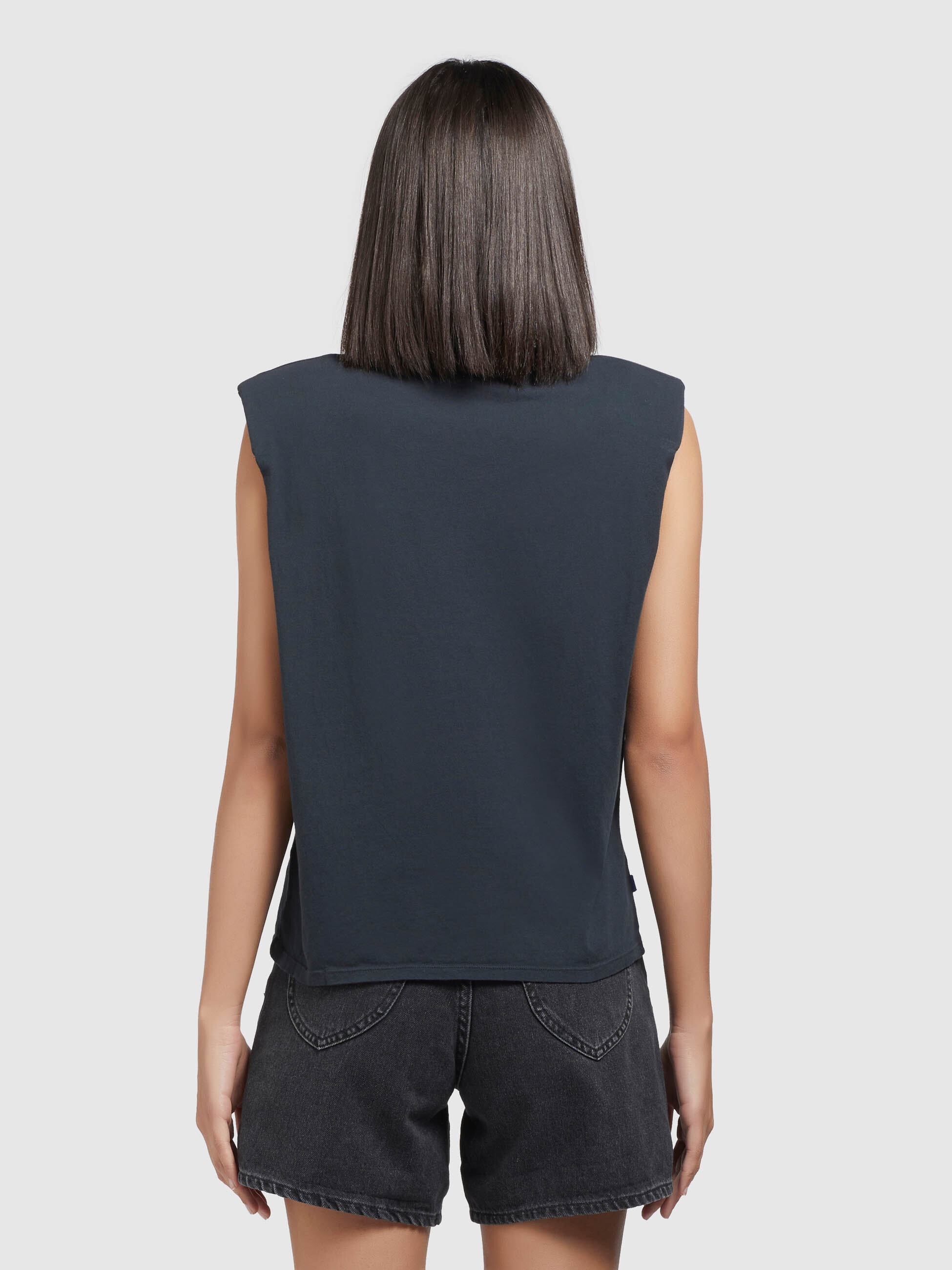 khujo T-Shirt »YEONA«, mit Schulterpolstern