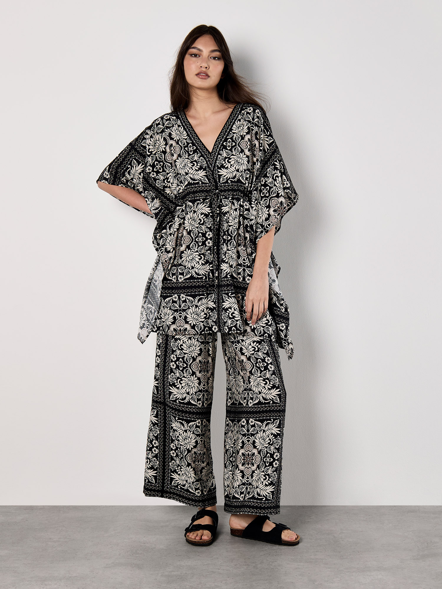Apricot Minikleid "Kimono Scarf Print Dress" mit Bindeband
