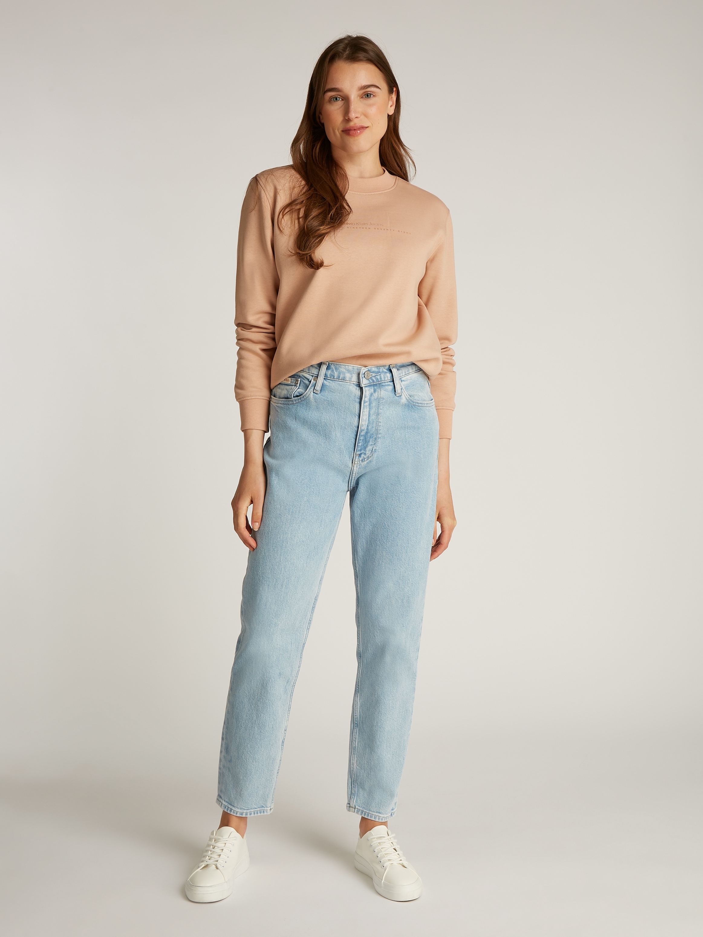 Calvin Klein Jeans Mom-Jeans »MOM JEAN«, mit Coinpocket, Logodruck