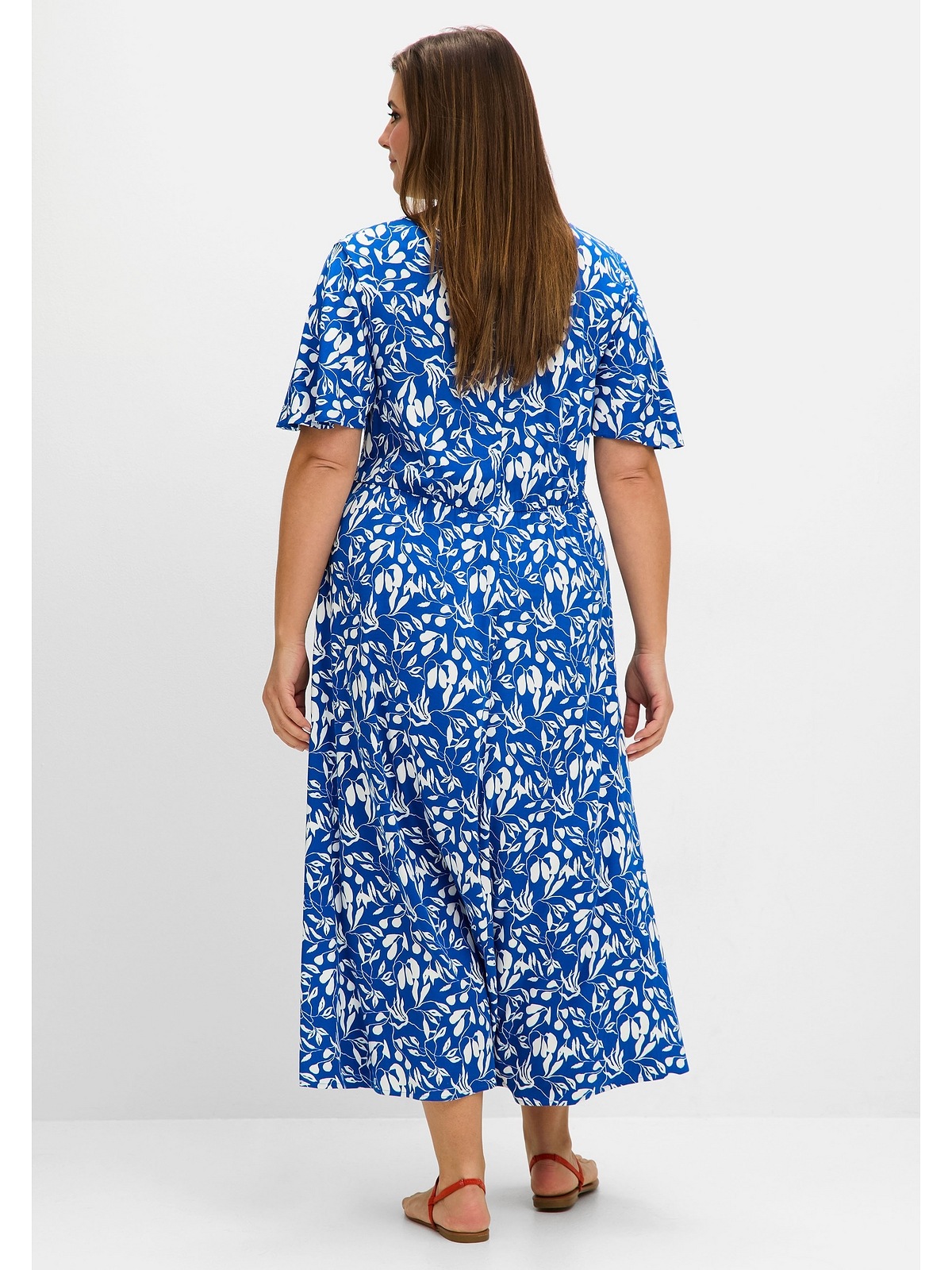 Sheego Sommerkleid "Große Größen", mit Knotendetail in der Taille günstig online kaufen