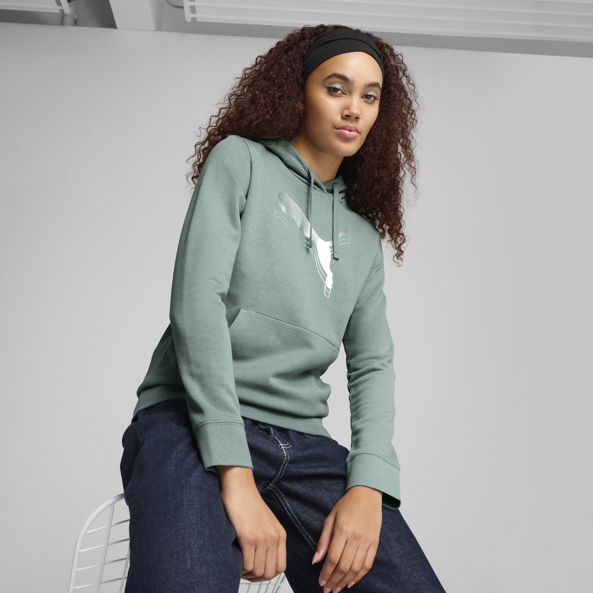 PUMA Hoodie »ESS METALLIC Hoodie Damen«