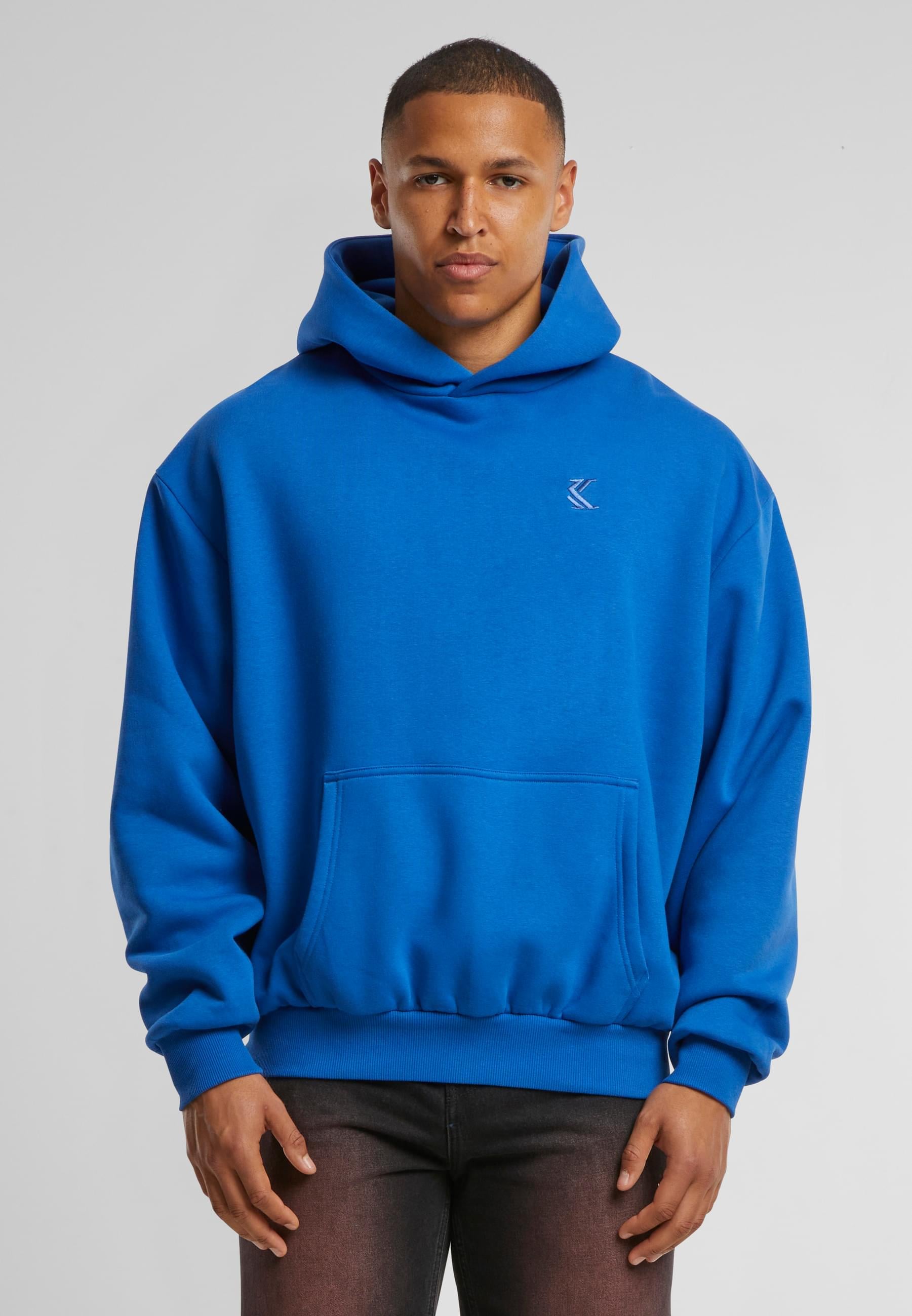 Karl Kani Kapuzensweatshirt »Karl Kani Kani Icy Dancer Backprint Hoodie«, (1 tlg.)