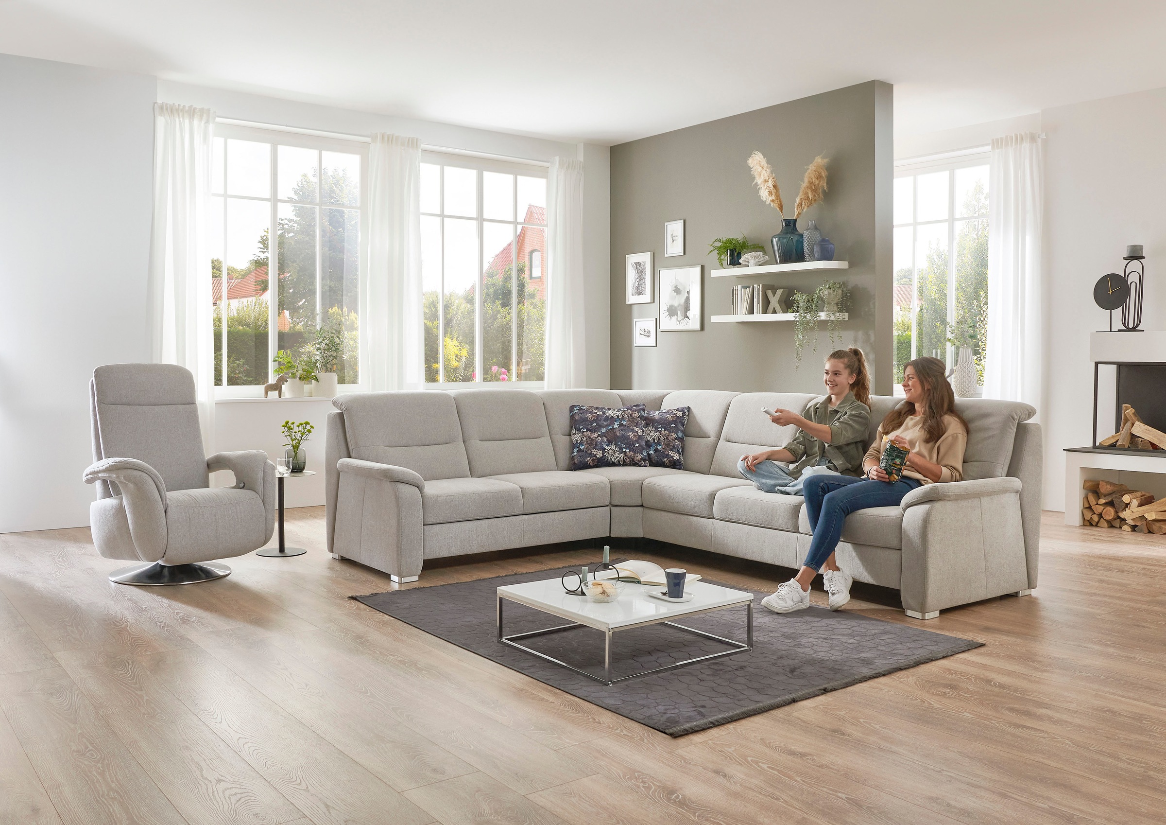 Die PlanBar Ecksofa »PP-HS10002« wahlweise mit Kopfteilverstellung, Bettfunktion und Stauraum